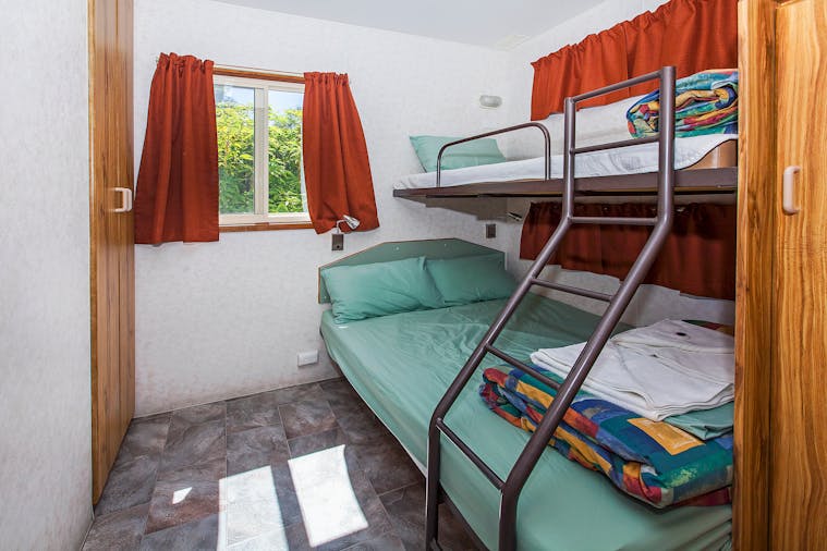1 Bedroom Holiday Unit