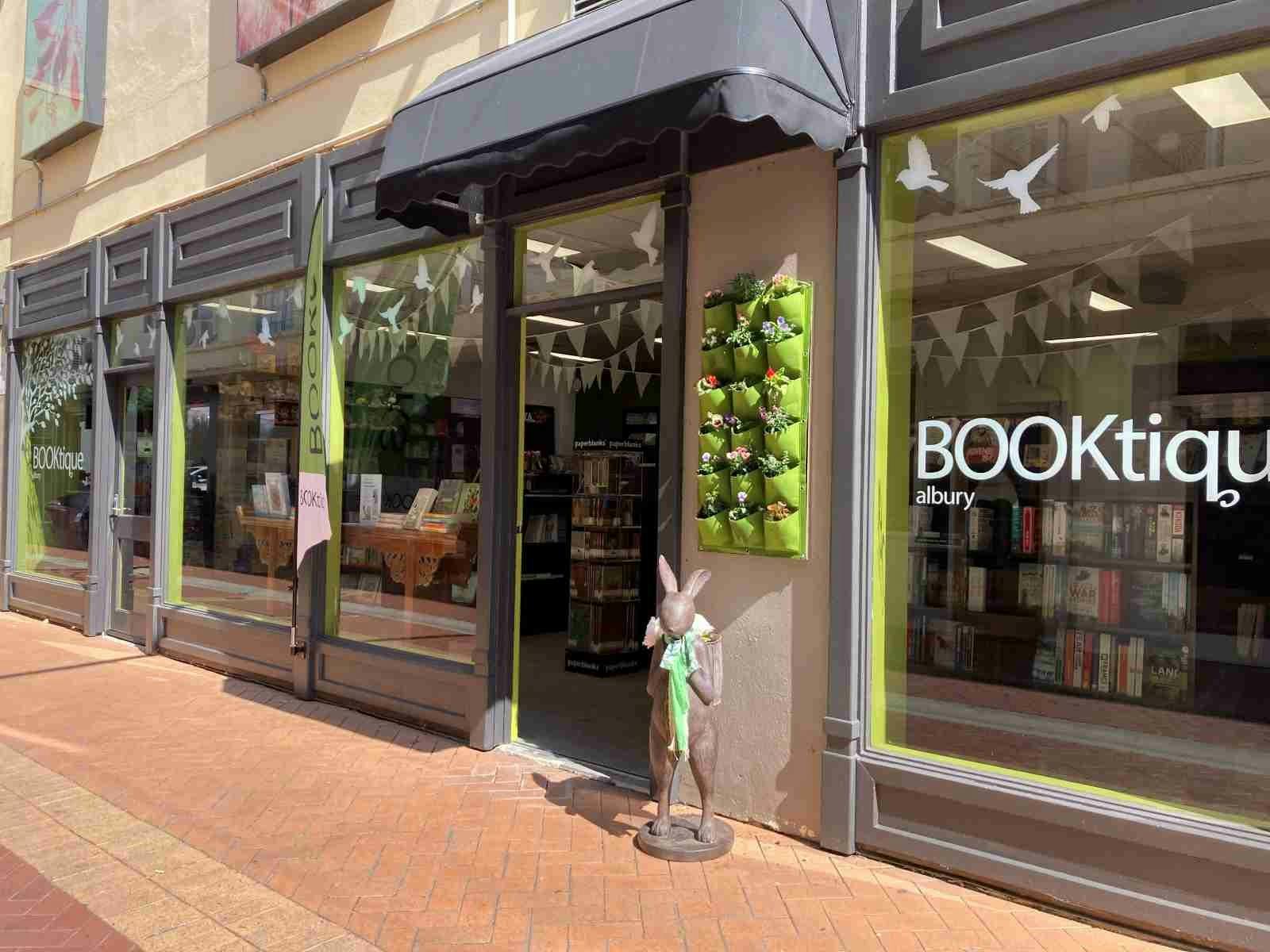 Exterior picture of Booktique Albury in AMP Lane
