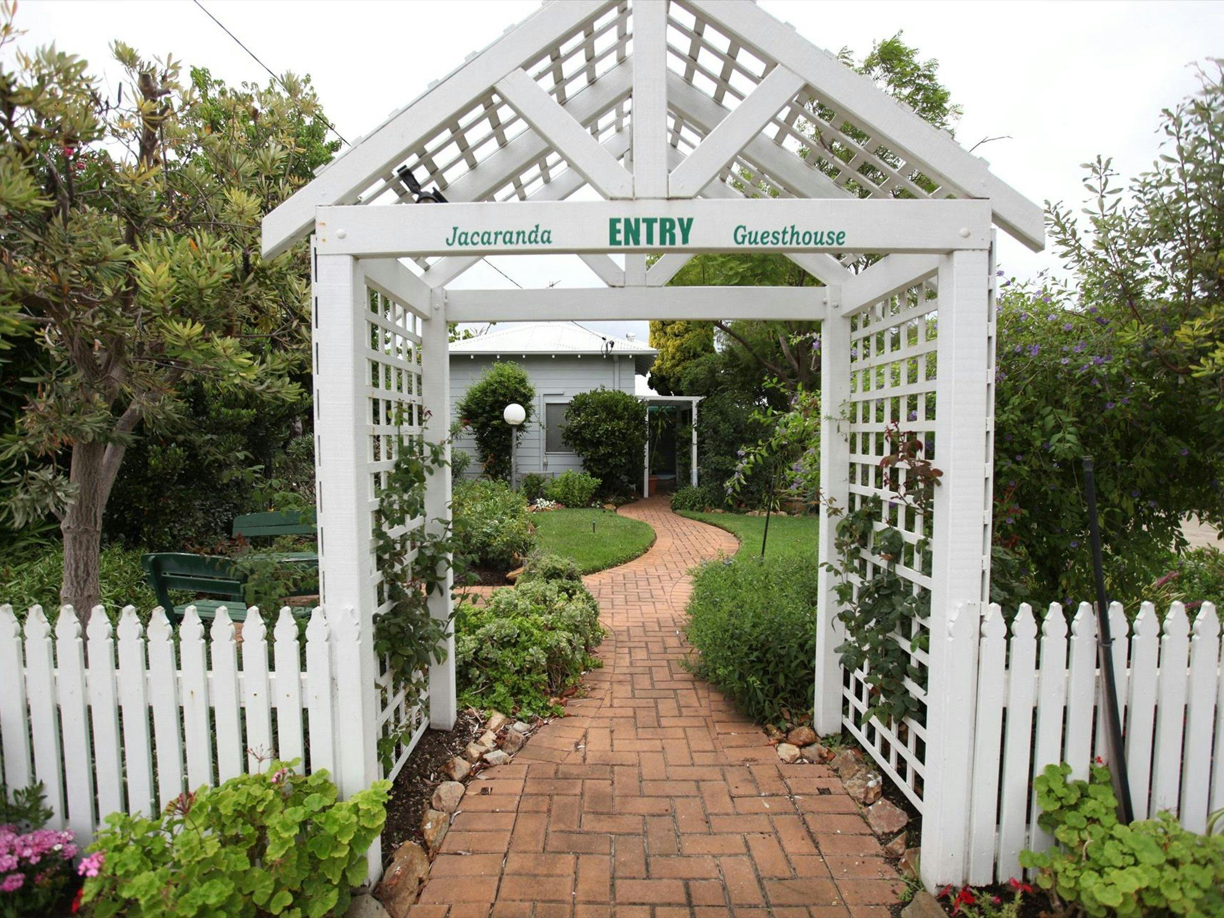 Jacaranda Guest House