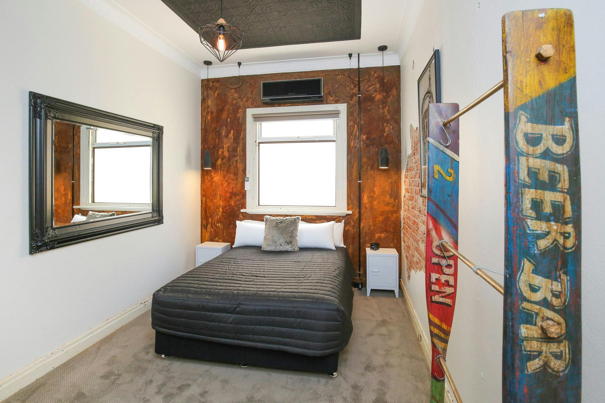 Urban Collection Chamber Two