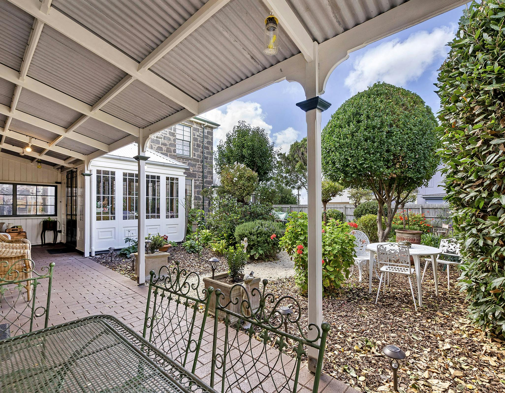 Portland Discover the many attractions of Portland Victoria House