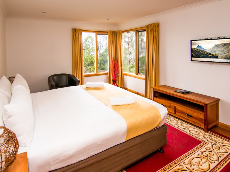 Lake St Clair Lodge Discover Tasmania Lake St Clair Lodge Discover Tasmania