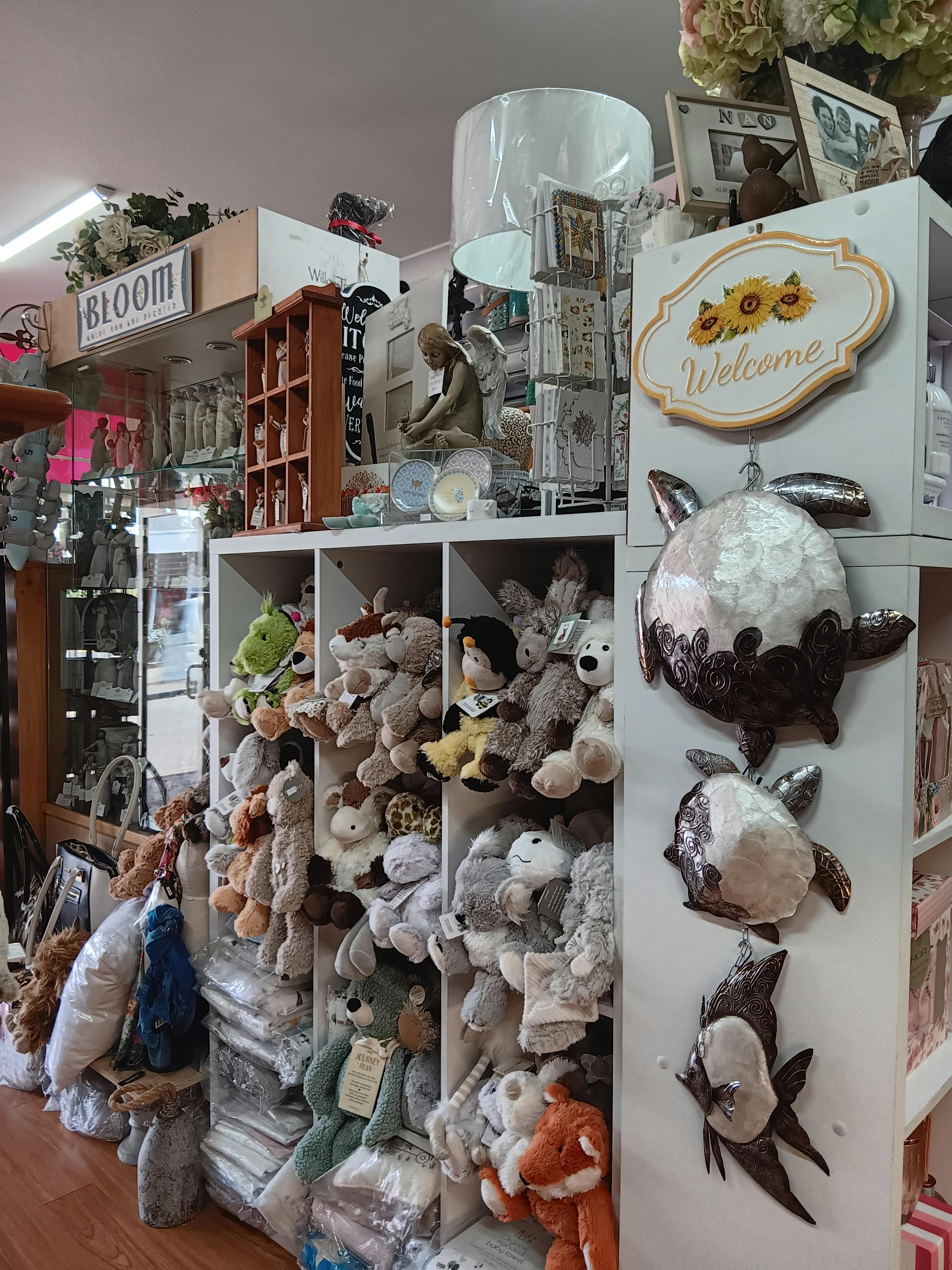 시대를 초월한 보물 선물 및 장식