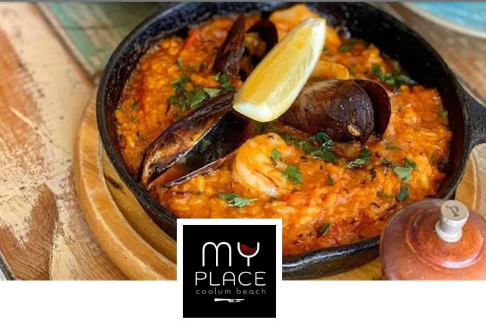 Come and enjoy a delicious Paella