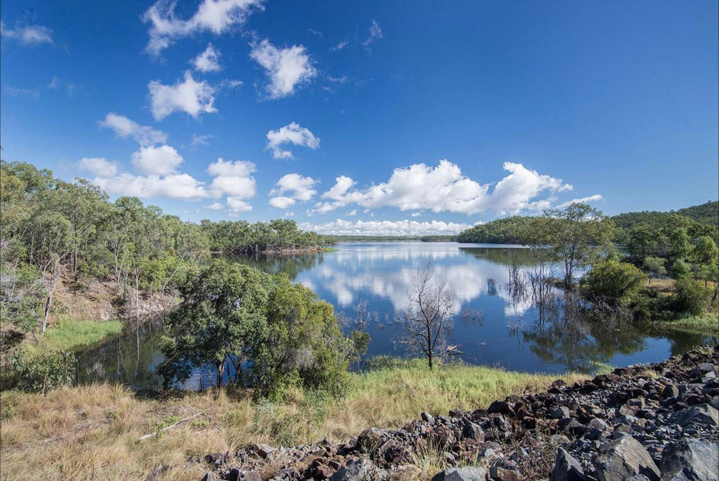 Lake Monduran