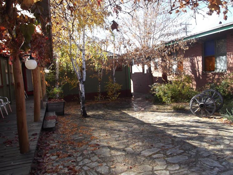 Bunkhouse Motel courtyard