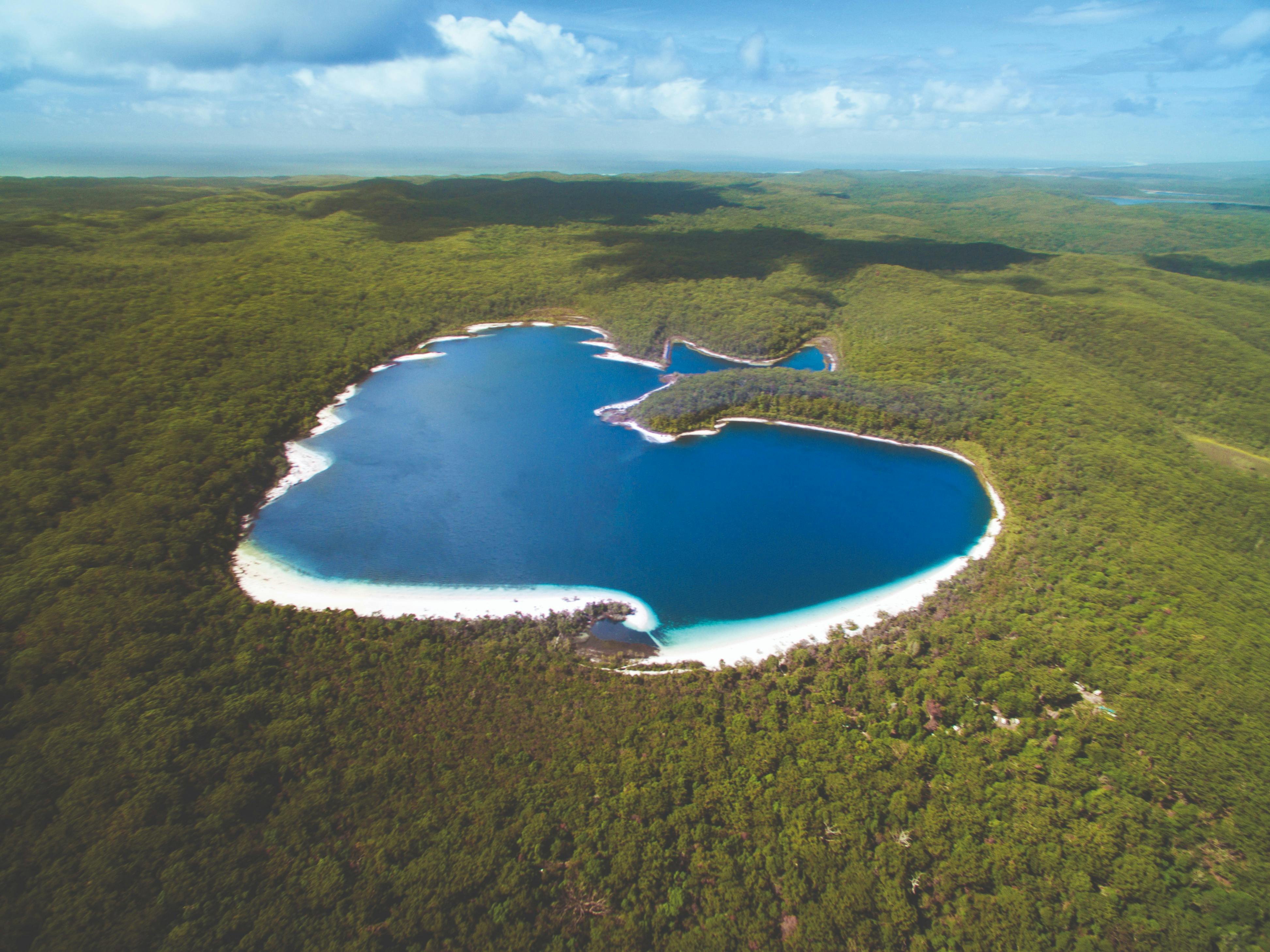 Lake McKenzie - aerial