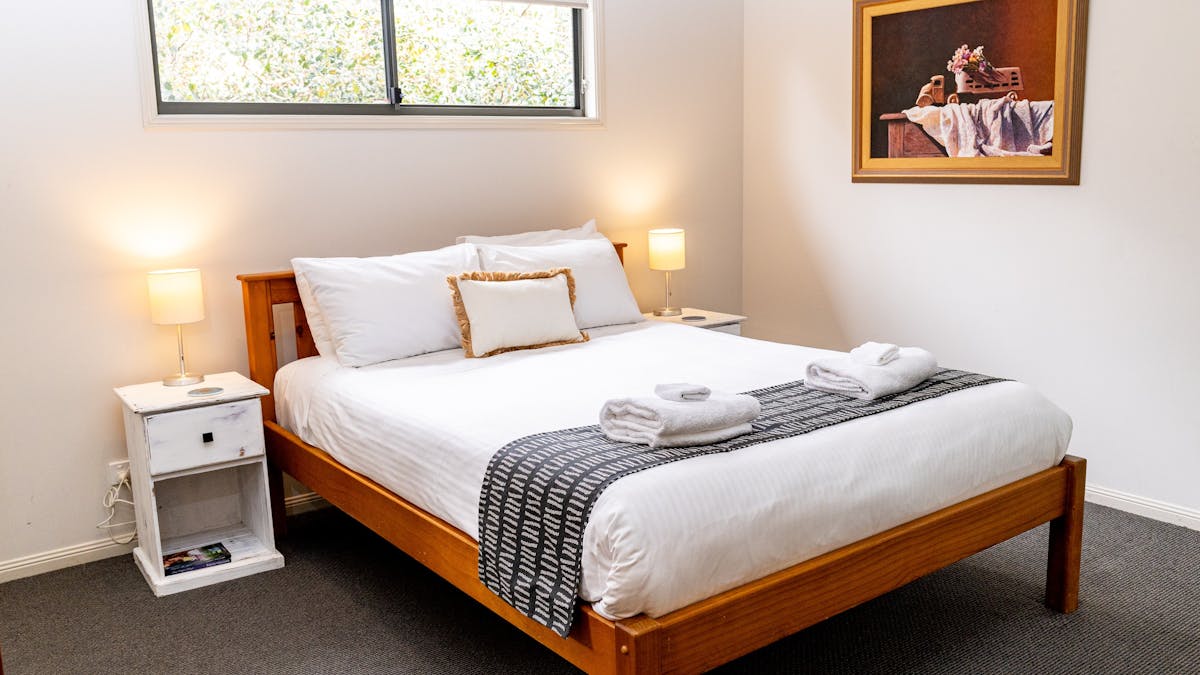 Queen bed