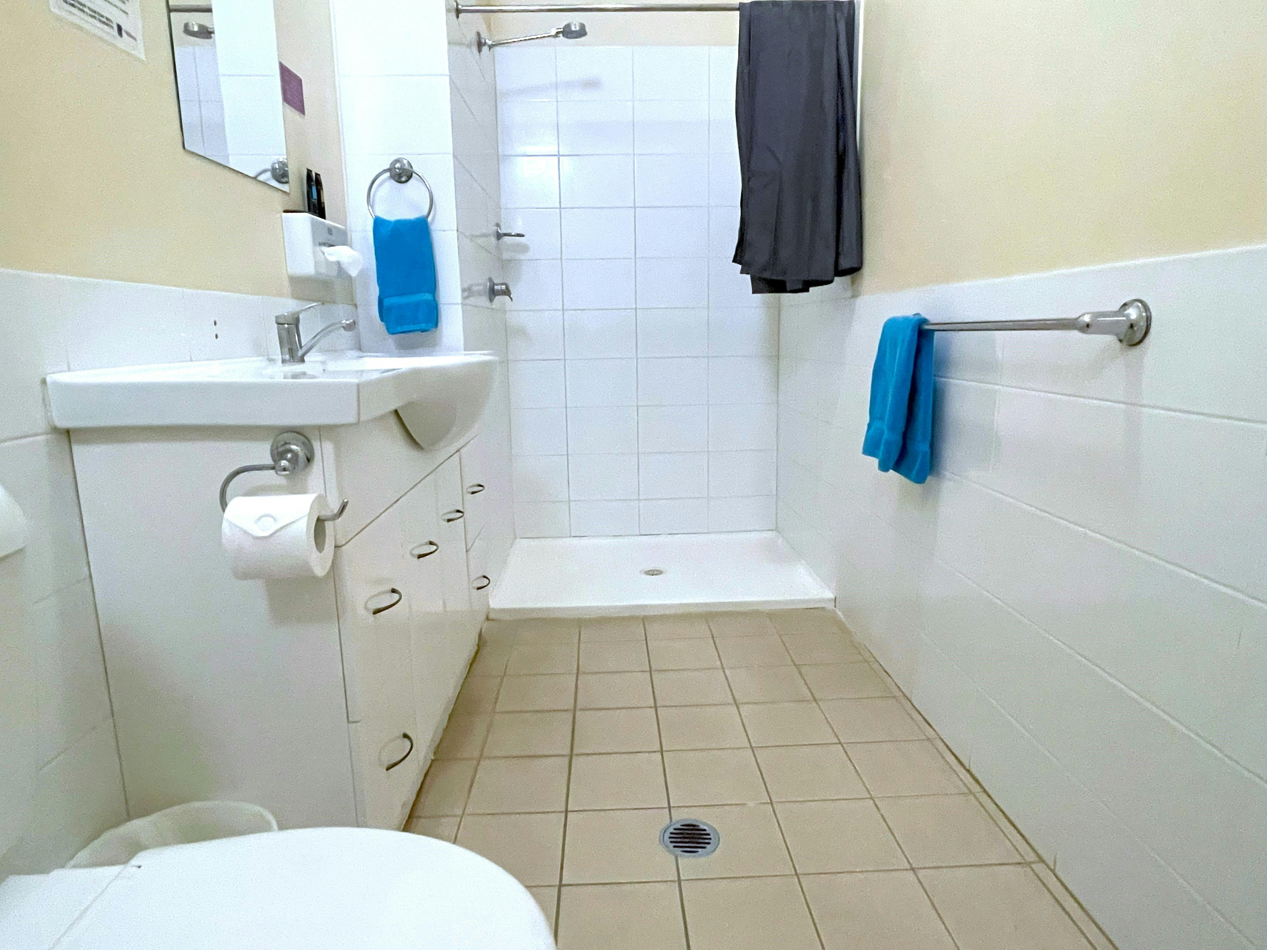 Premium Room Bathroom