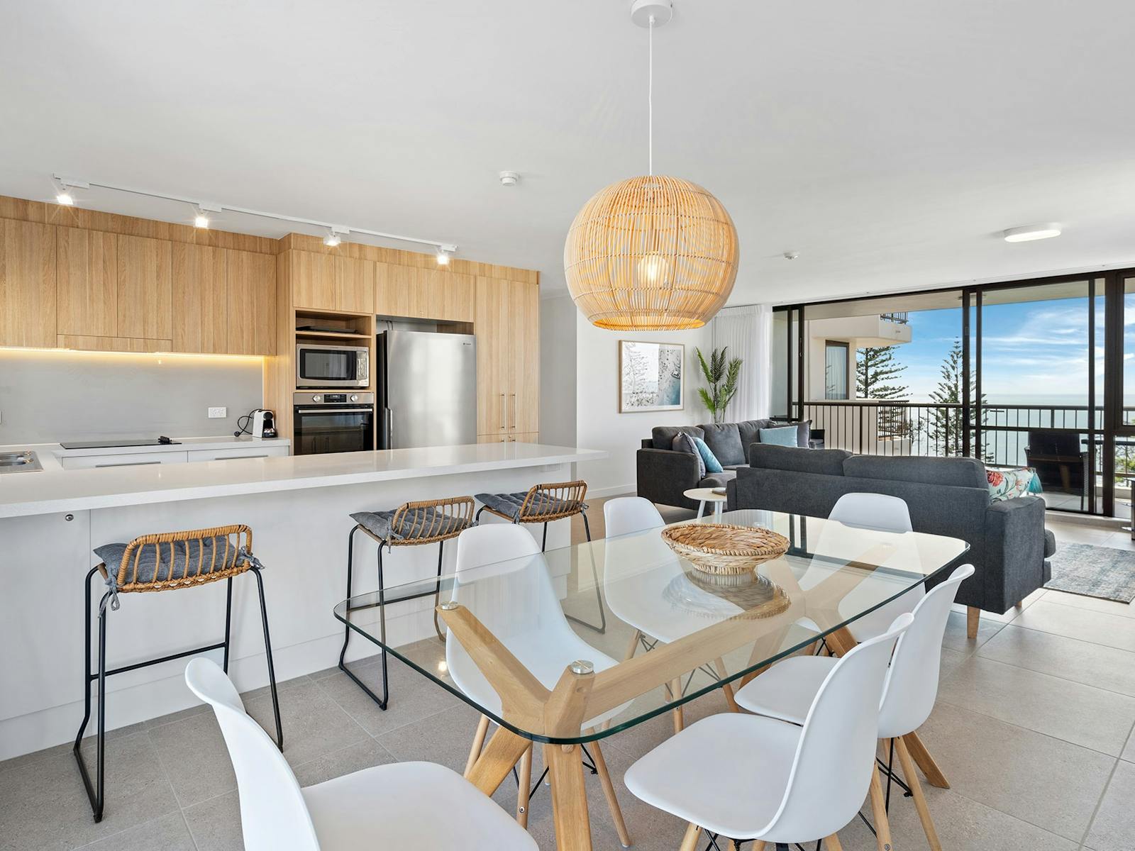 Dinning and Kitchen Dinning and Kitchen