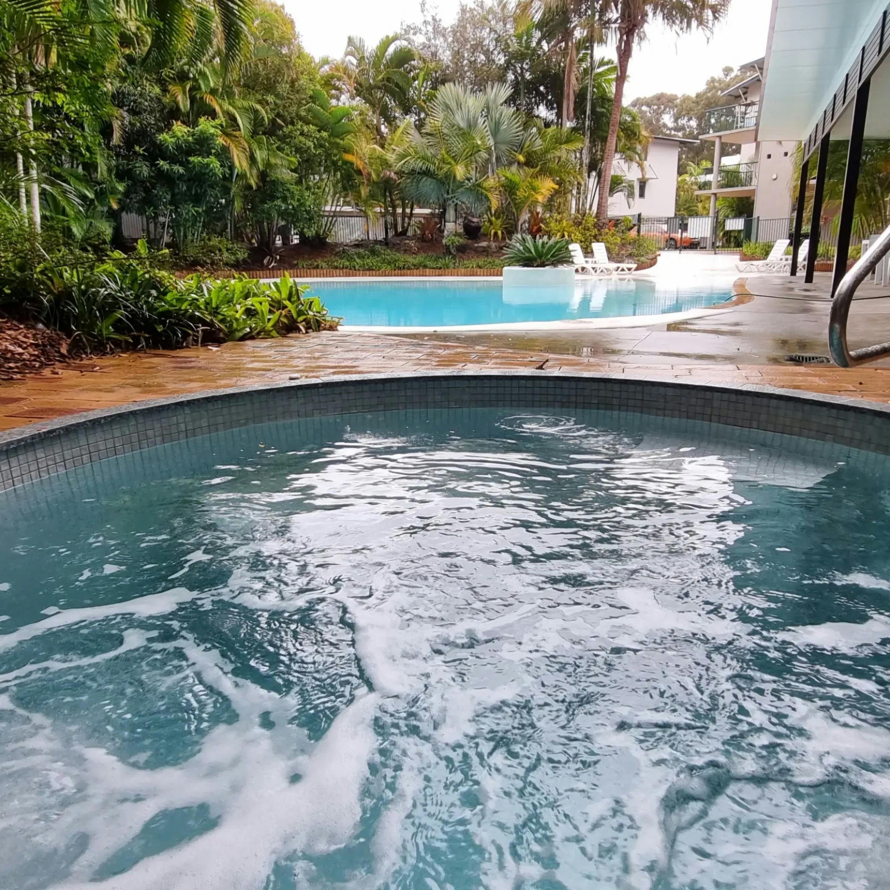 Hot Tub / Spa - Rainbow Beach