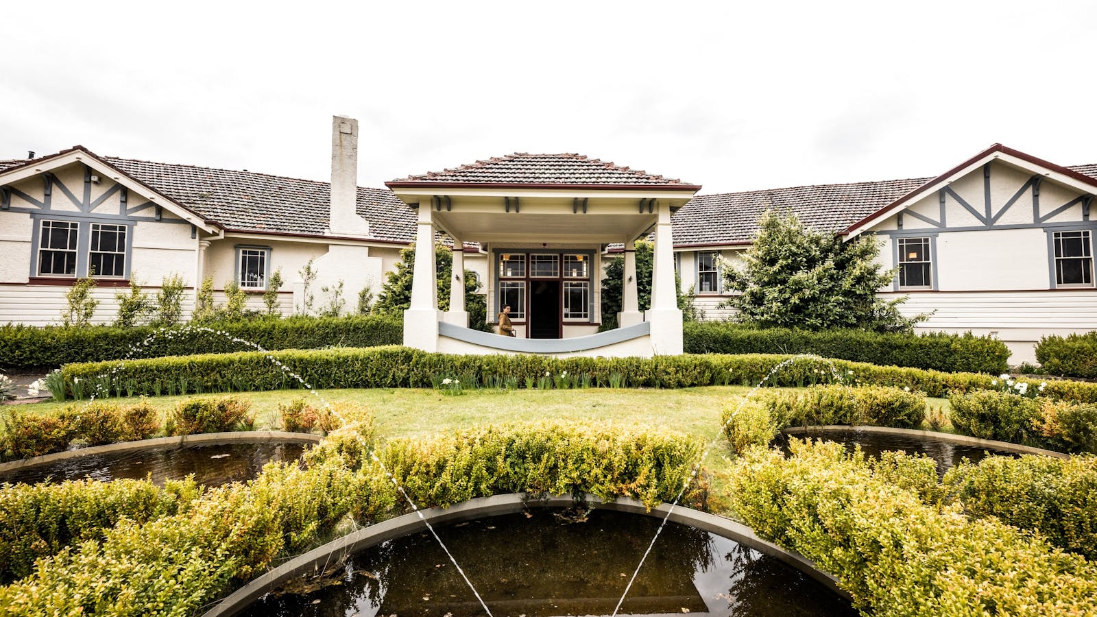 Tarraleah Lodge Small Luxury Lodge in Tasmania's highlands on the Western Wild driving route
