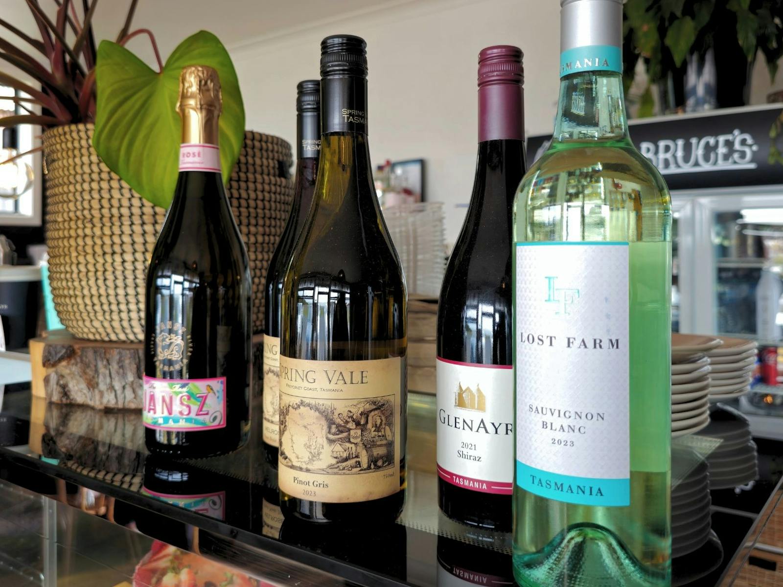 Wine at Bruce's cafe - Northwest Tasmania