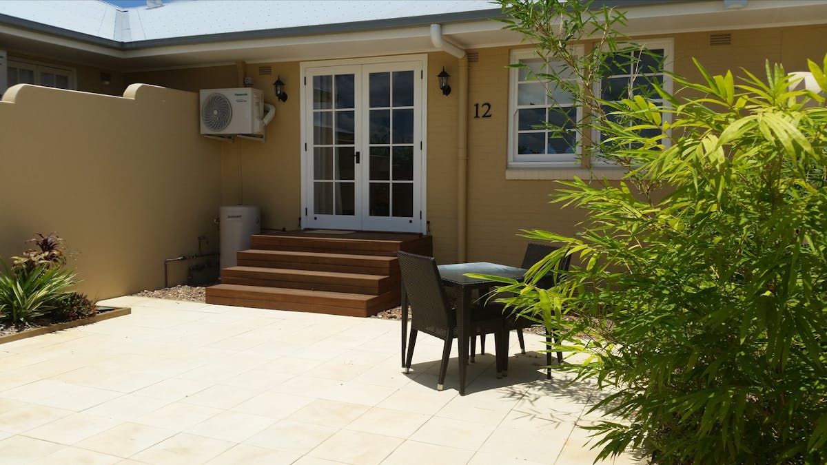 Private Courtyard
