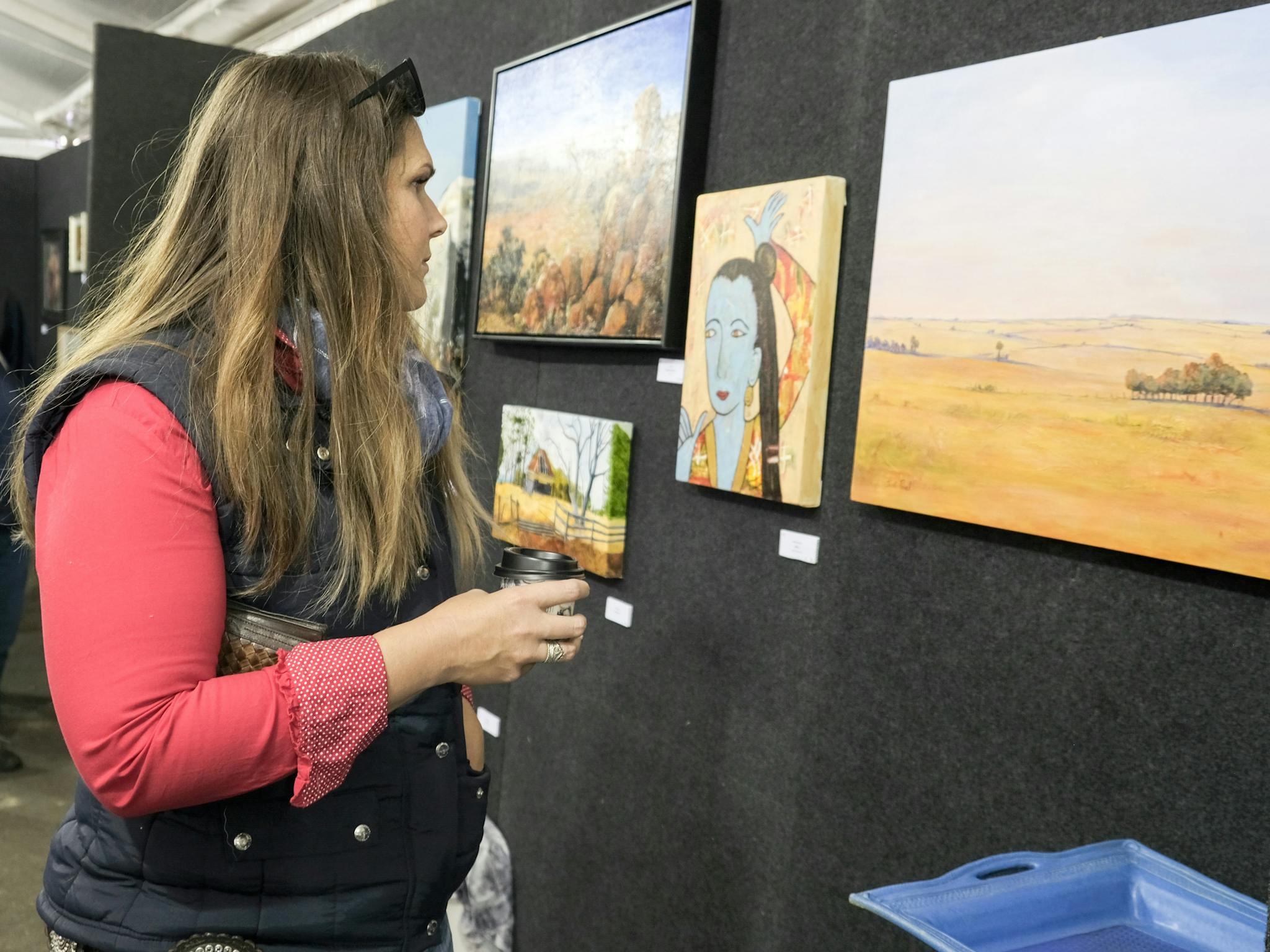 Enjoy the Hampton Art Exhibition featuring local artisans