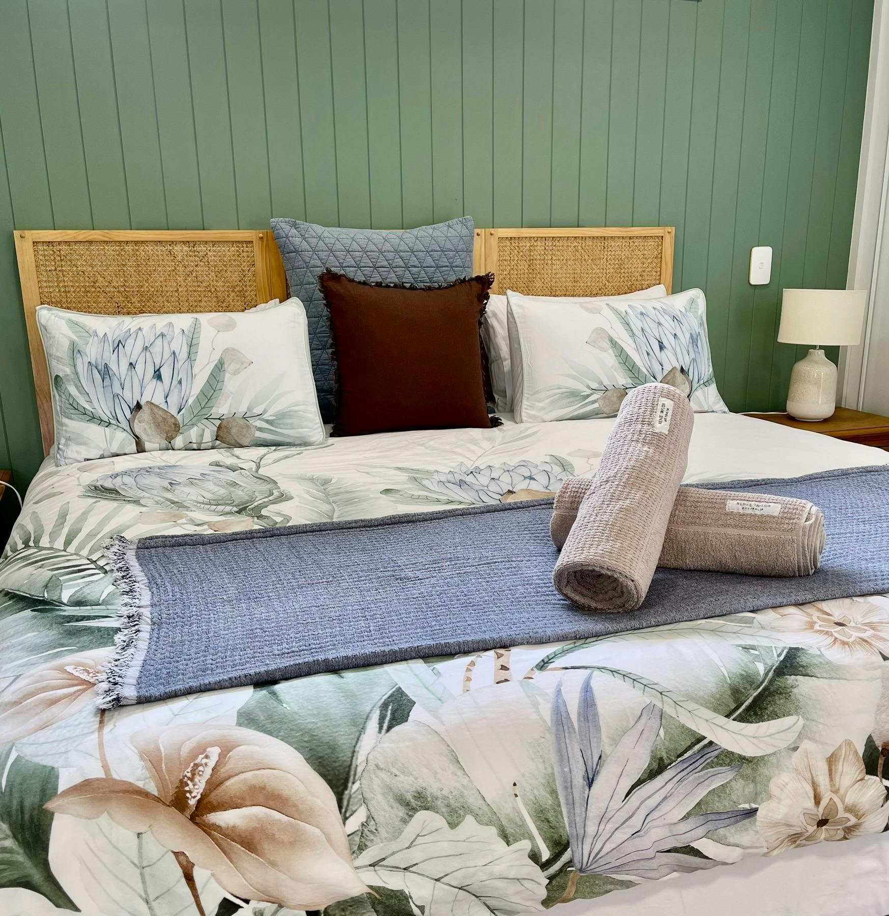 Whispers Luxury Farmstay