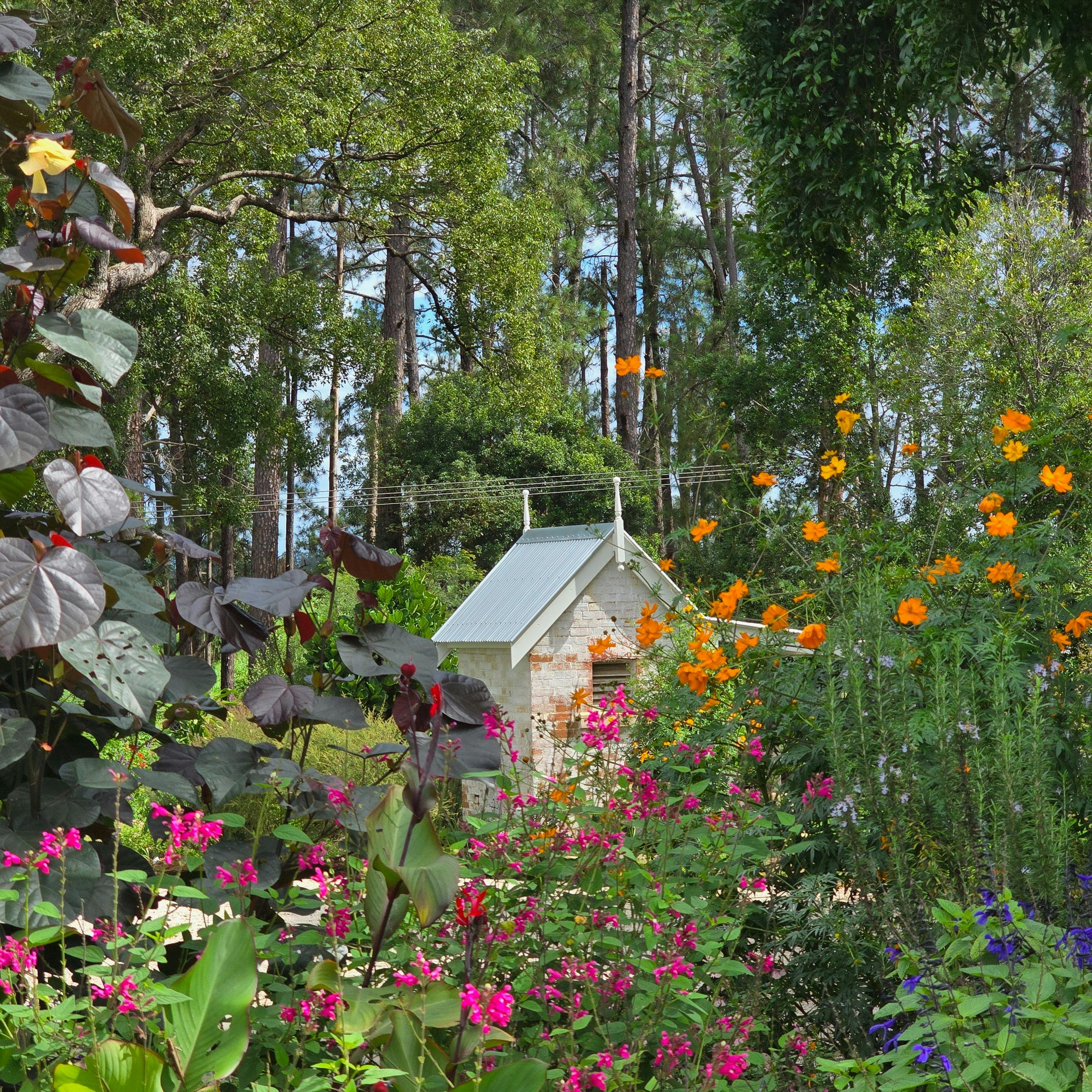 Garden Tour and heritage building
