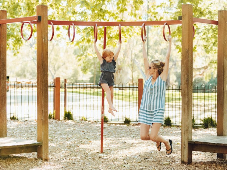 Murray River Precinct - Noreuil Park Playground