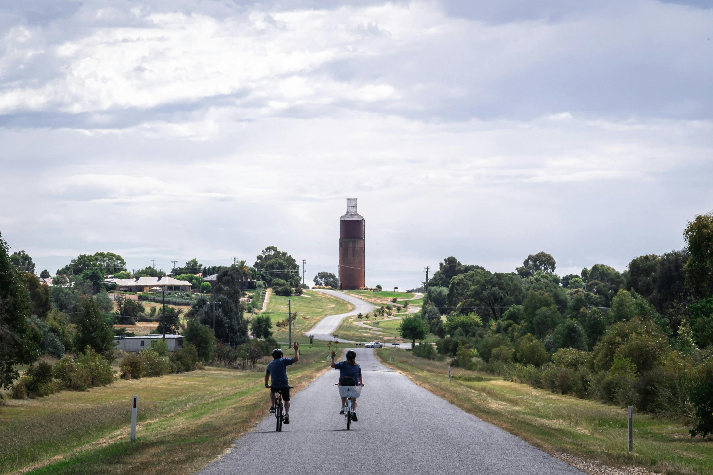 Jones Winery Rutherglen Gourmet Amble  Wine Bottle