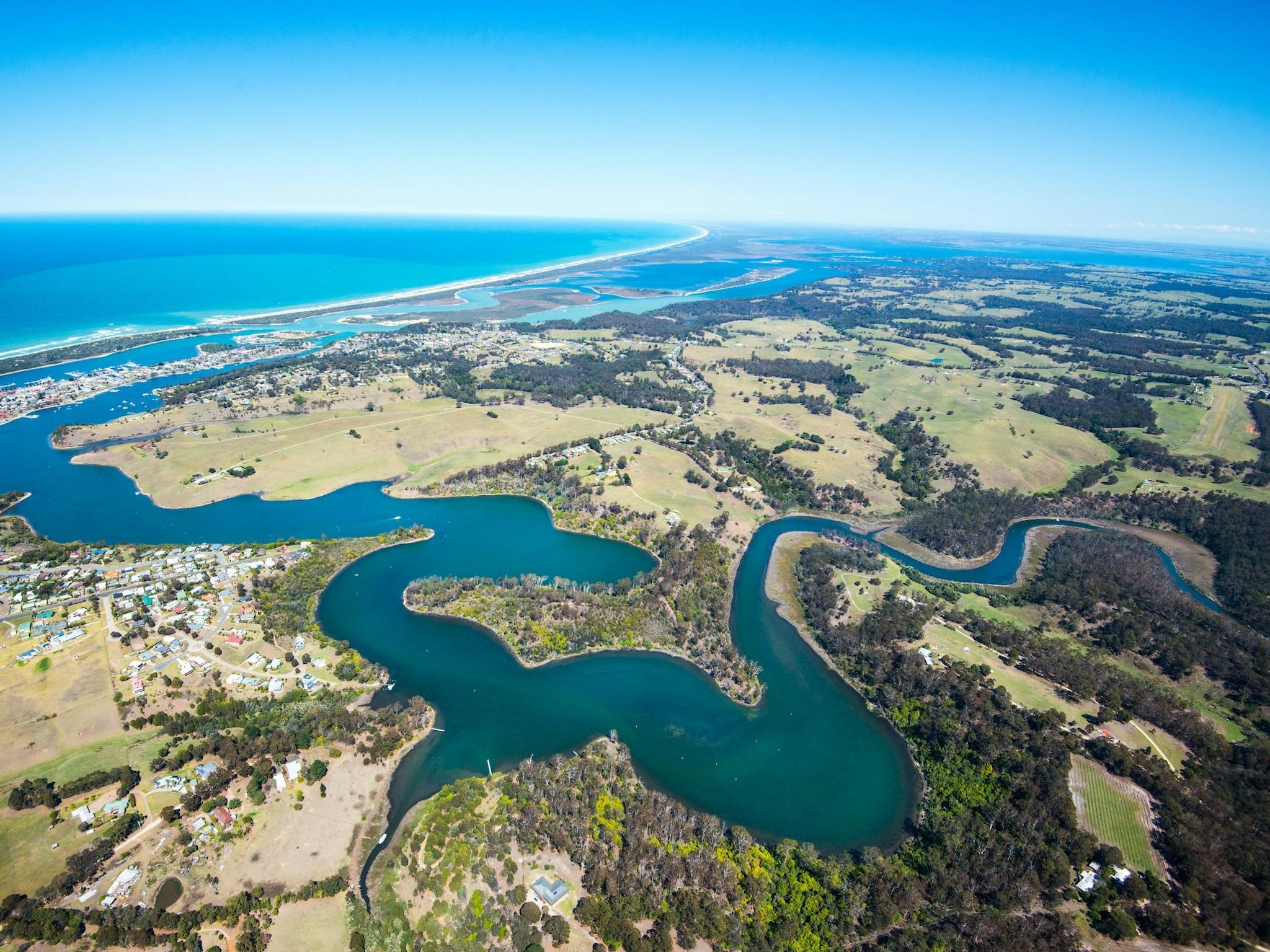 The North Arm and Lakes Entrance Airfield