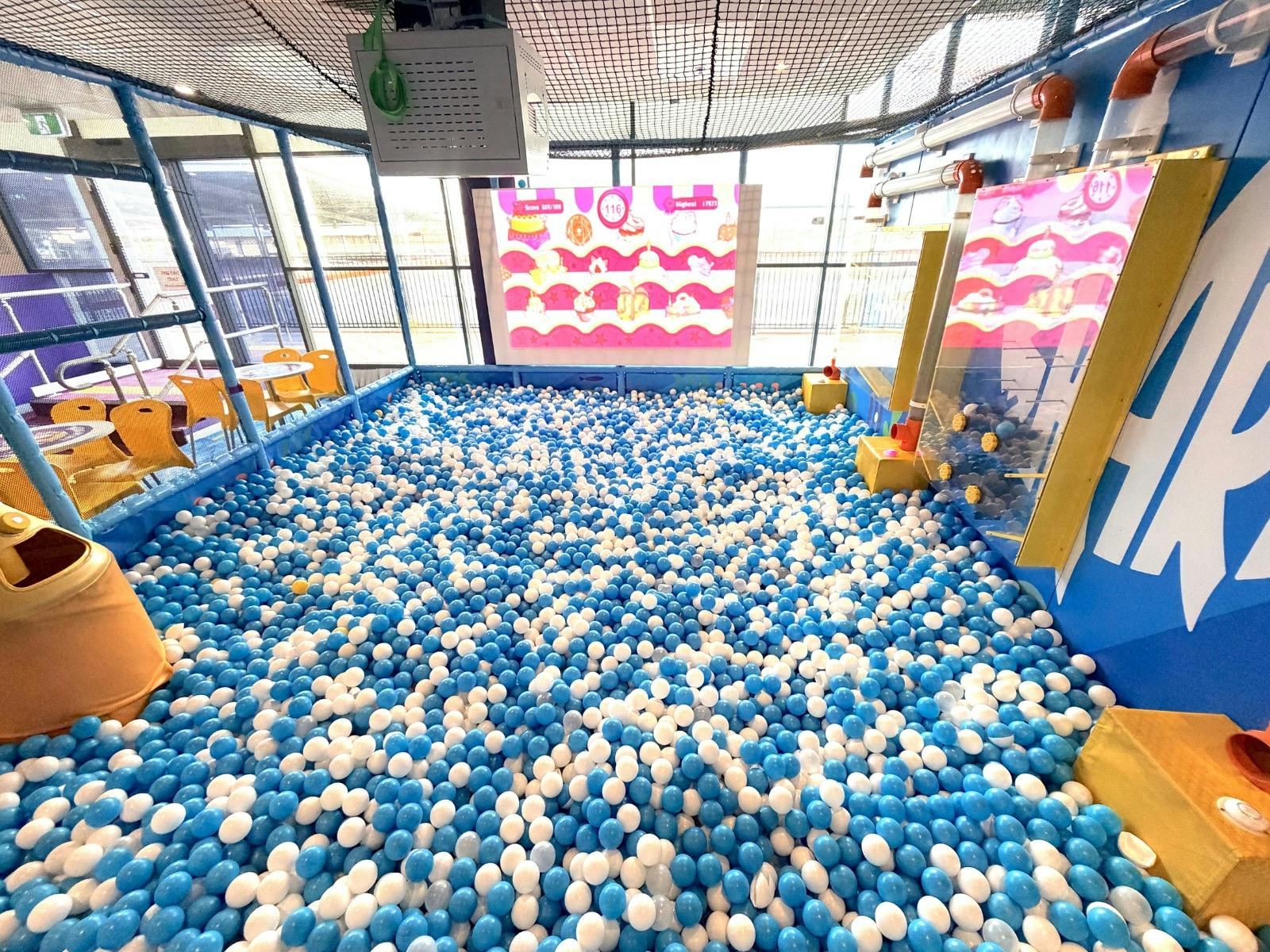 Ball Pit