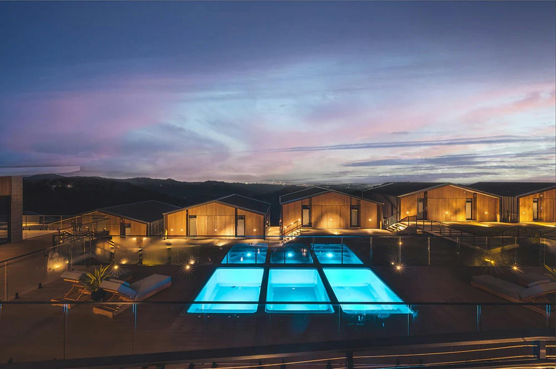 EcoView Retreat’s illuminated plunge pools provide a peaceful place to unwind at the end of the day.