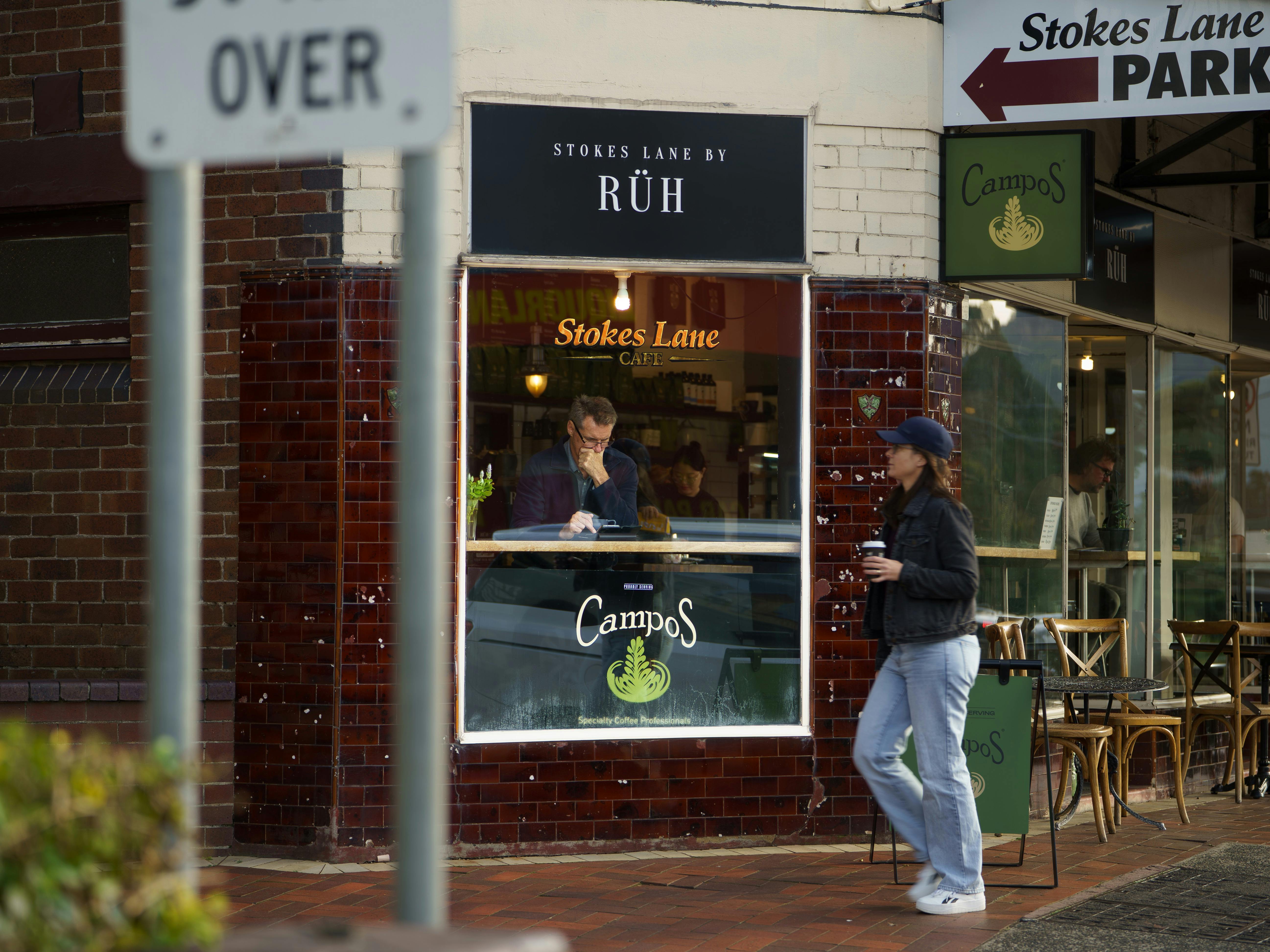 Image of Stokes Lane Cafe in Bulli - exterior.