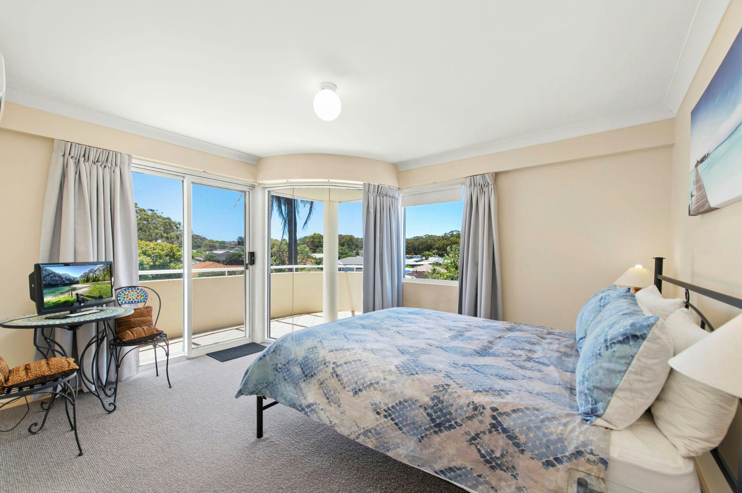 11 Seashells Apartment