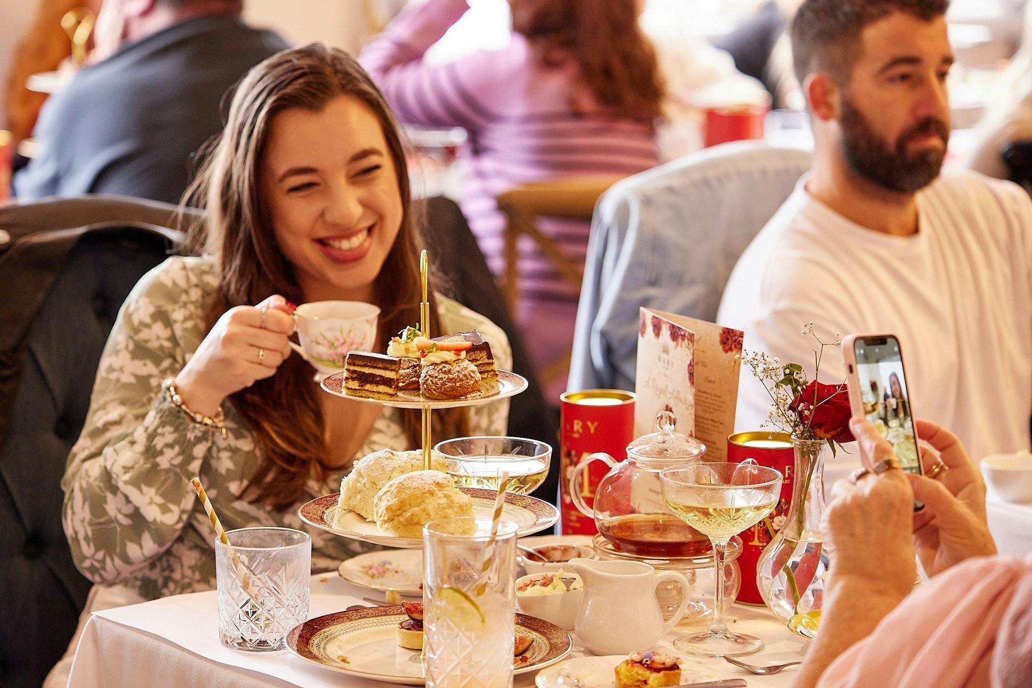 Bottomless Brunch at Mary Eats Cake
