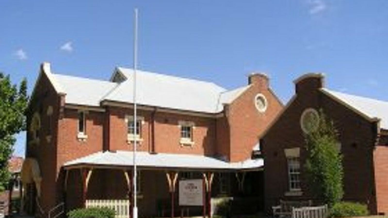 Cowra Heritage Walk