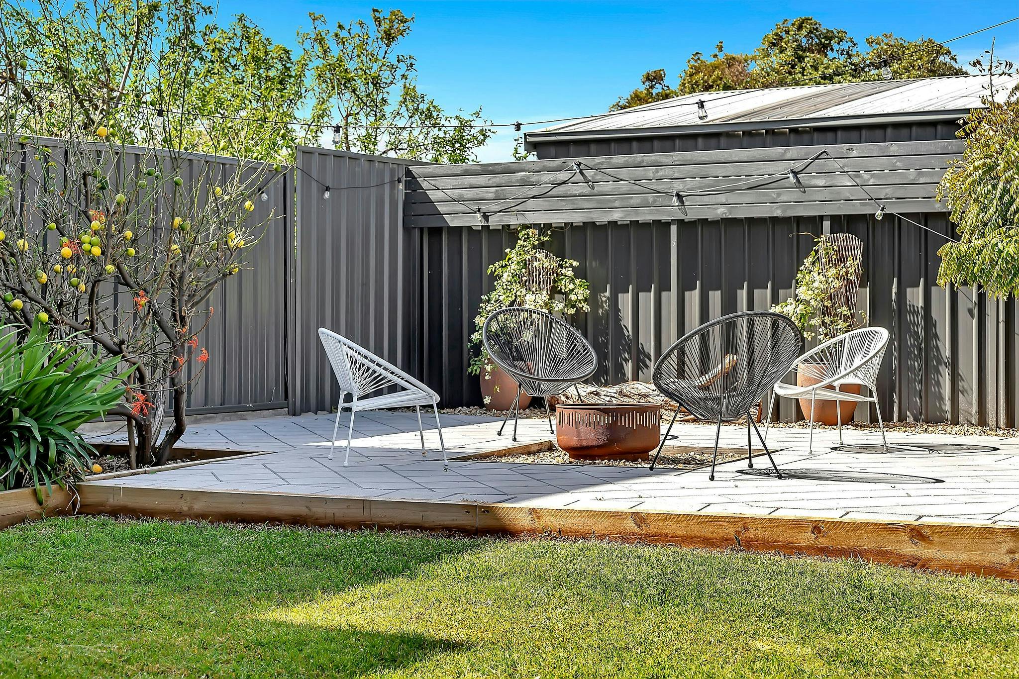 Relax, play, Picnic, firepit, Outdoor showers and entertainment- All at one place