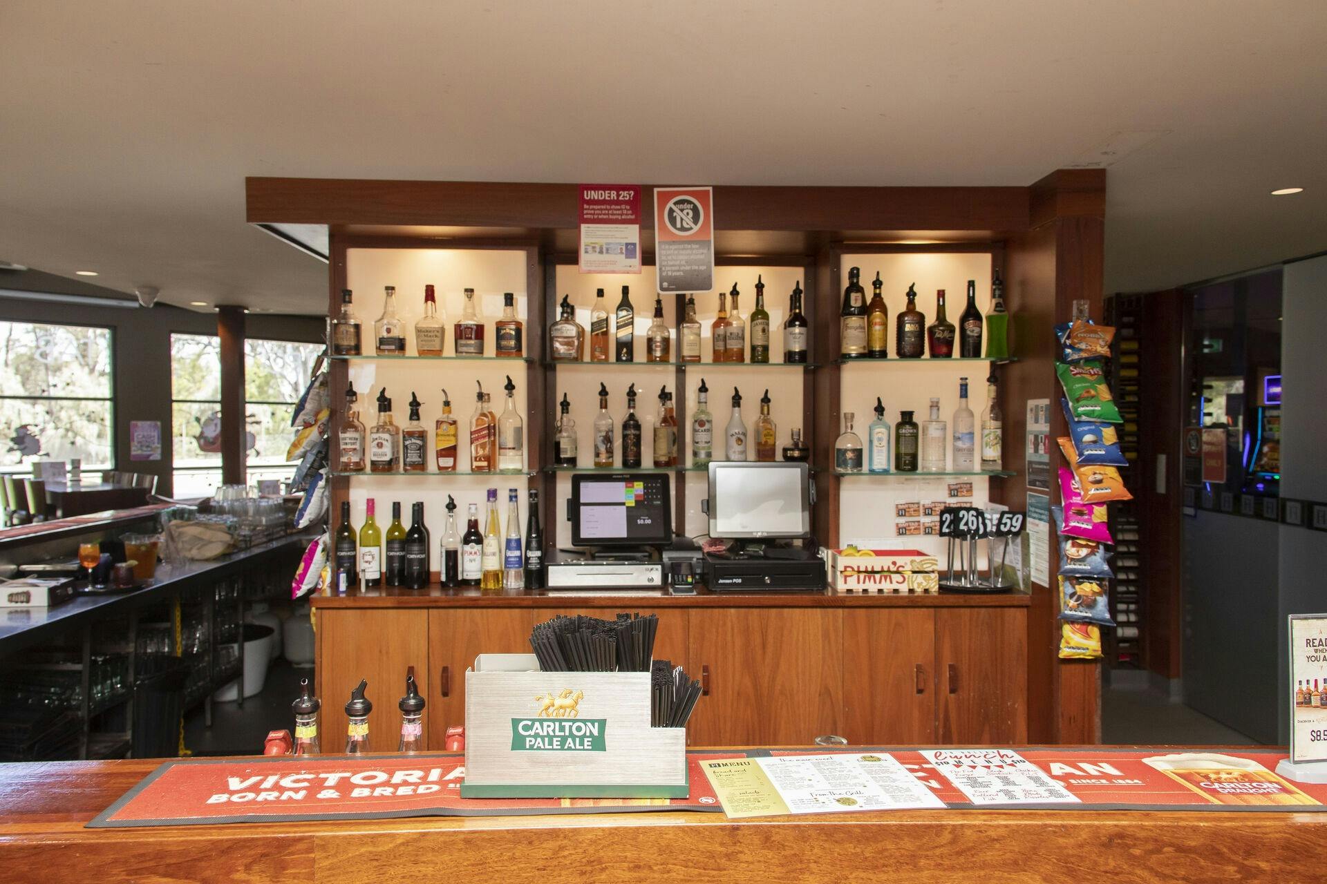 Swan Hill pub
