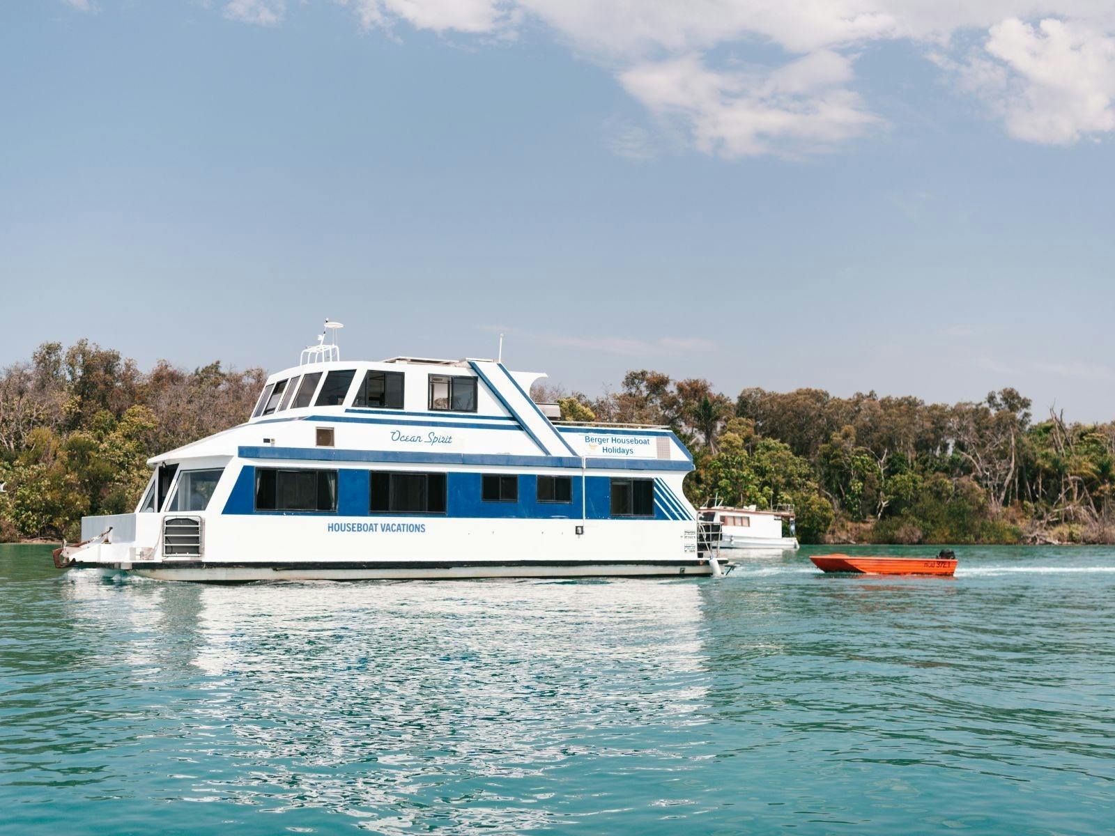 Berger Houseboats
