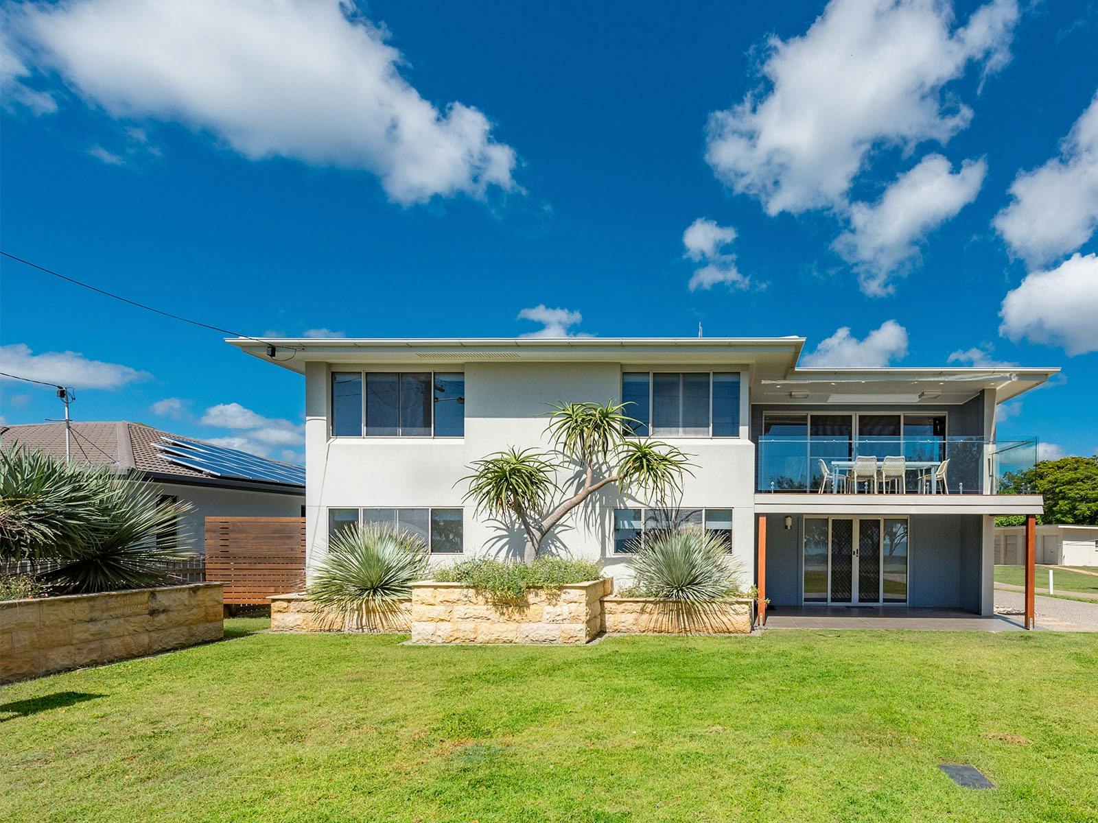 Deluxe Beach House