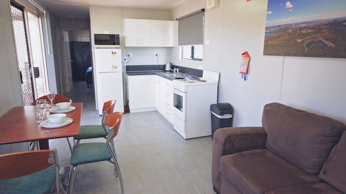 1 Bedroom Cabin - Lounge/Kitchen/Dining