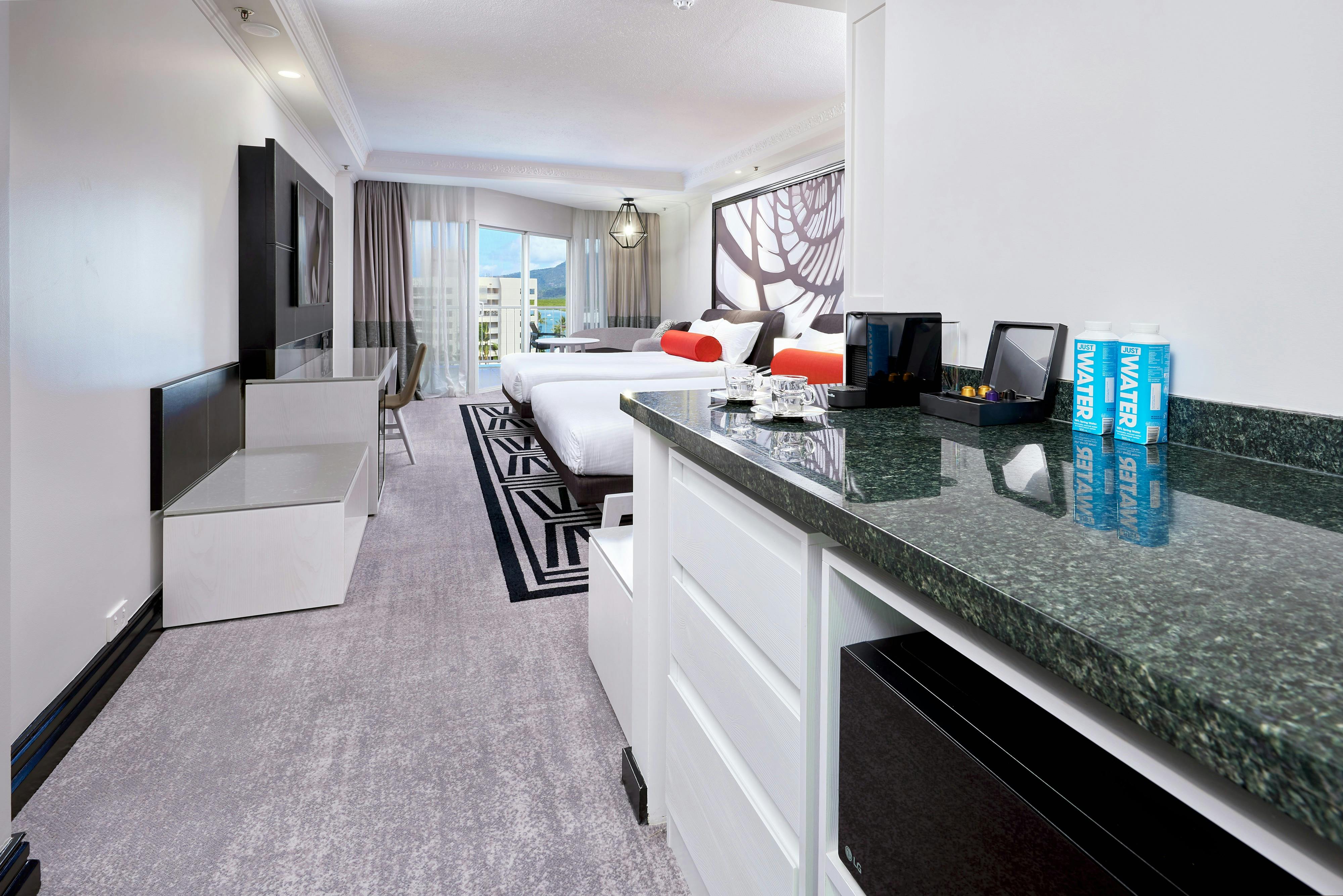 Grand Superior City Mountain Twin Rooms