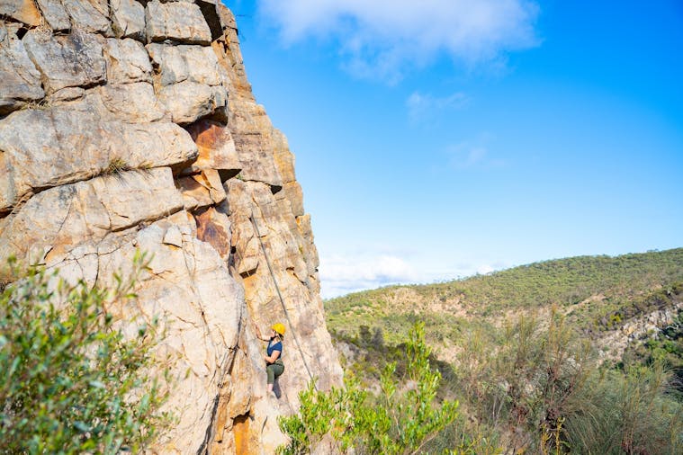 Rock Climb & Abseil Onkaparinga