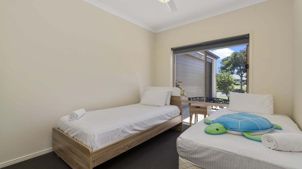 Holiday Hub Bribie Island - South East Queensland