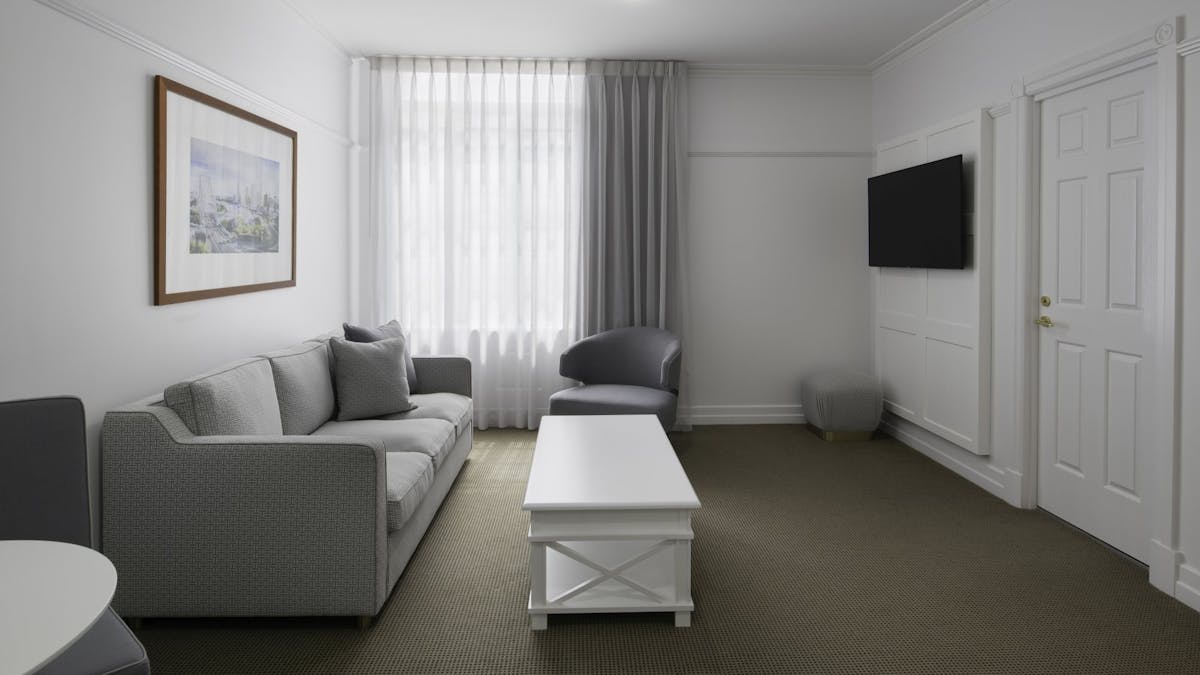 One Bedroom Lounge