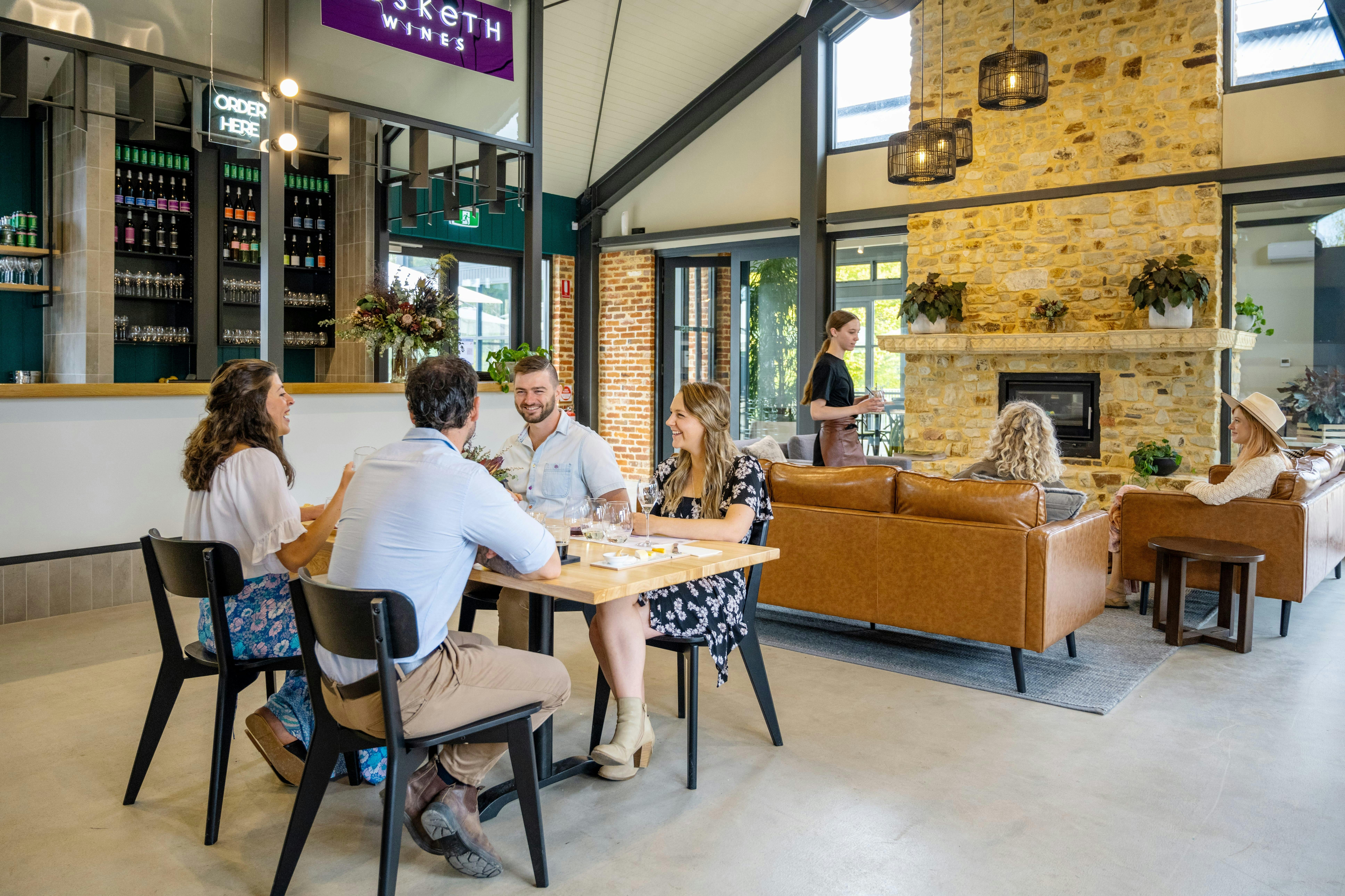 Adelaide Hills Premium Wine, Gin and Brew Tour