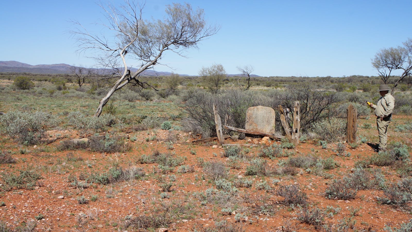 Winnecke Goldfield Cemetery