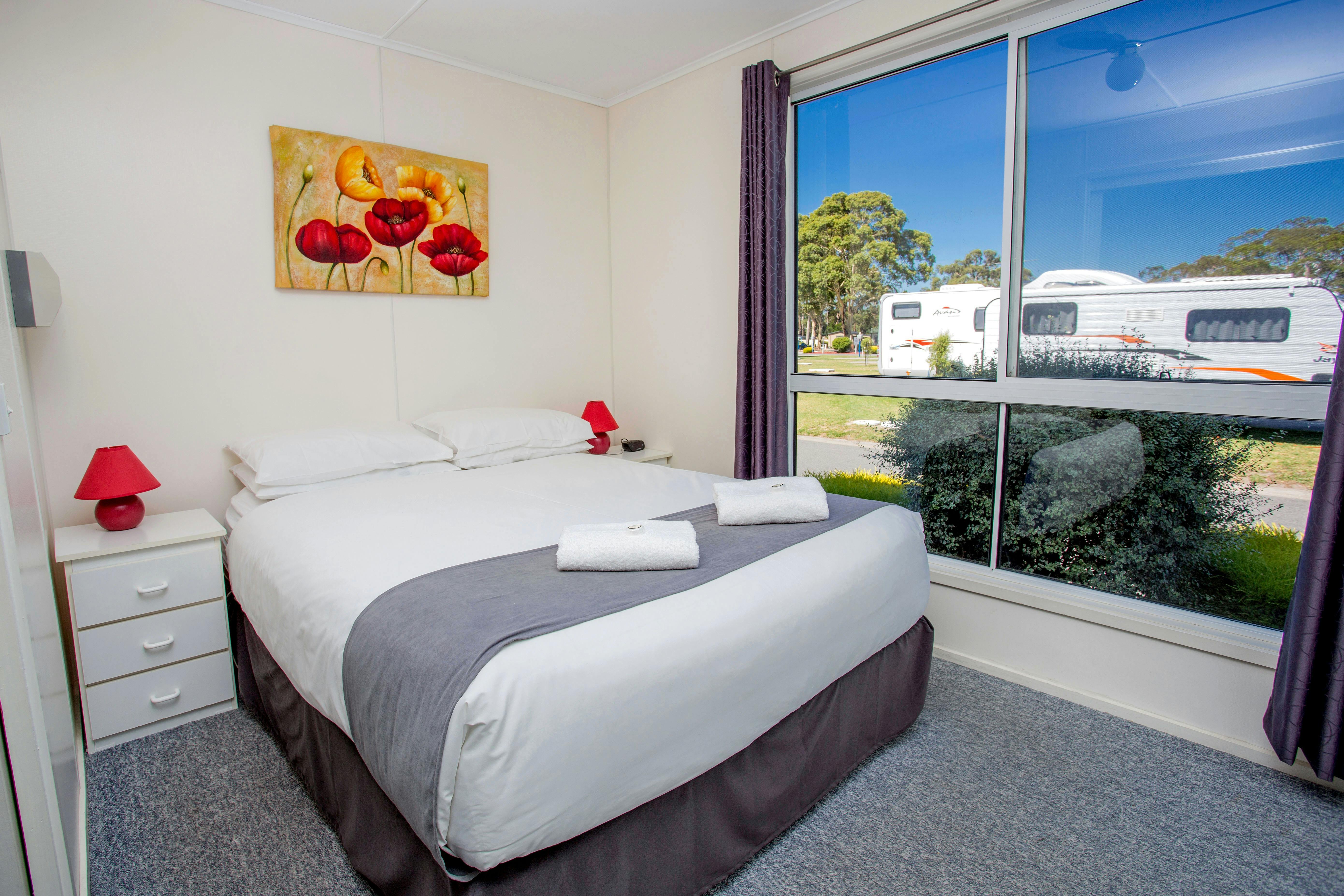 Standard Cabin (Sleeps 5)