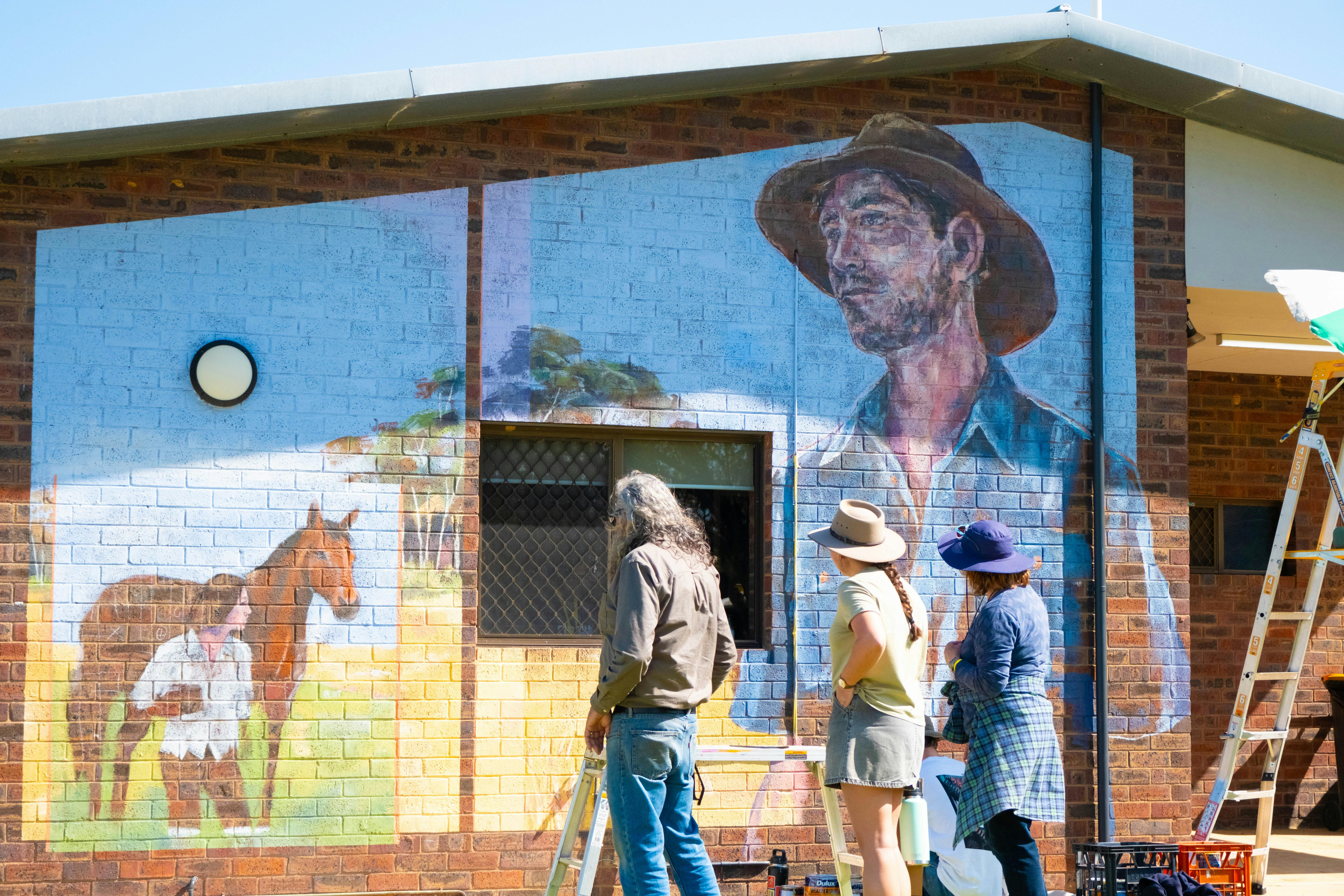 A mural in motion
