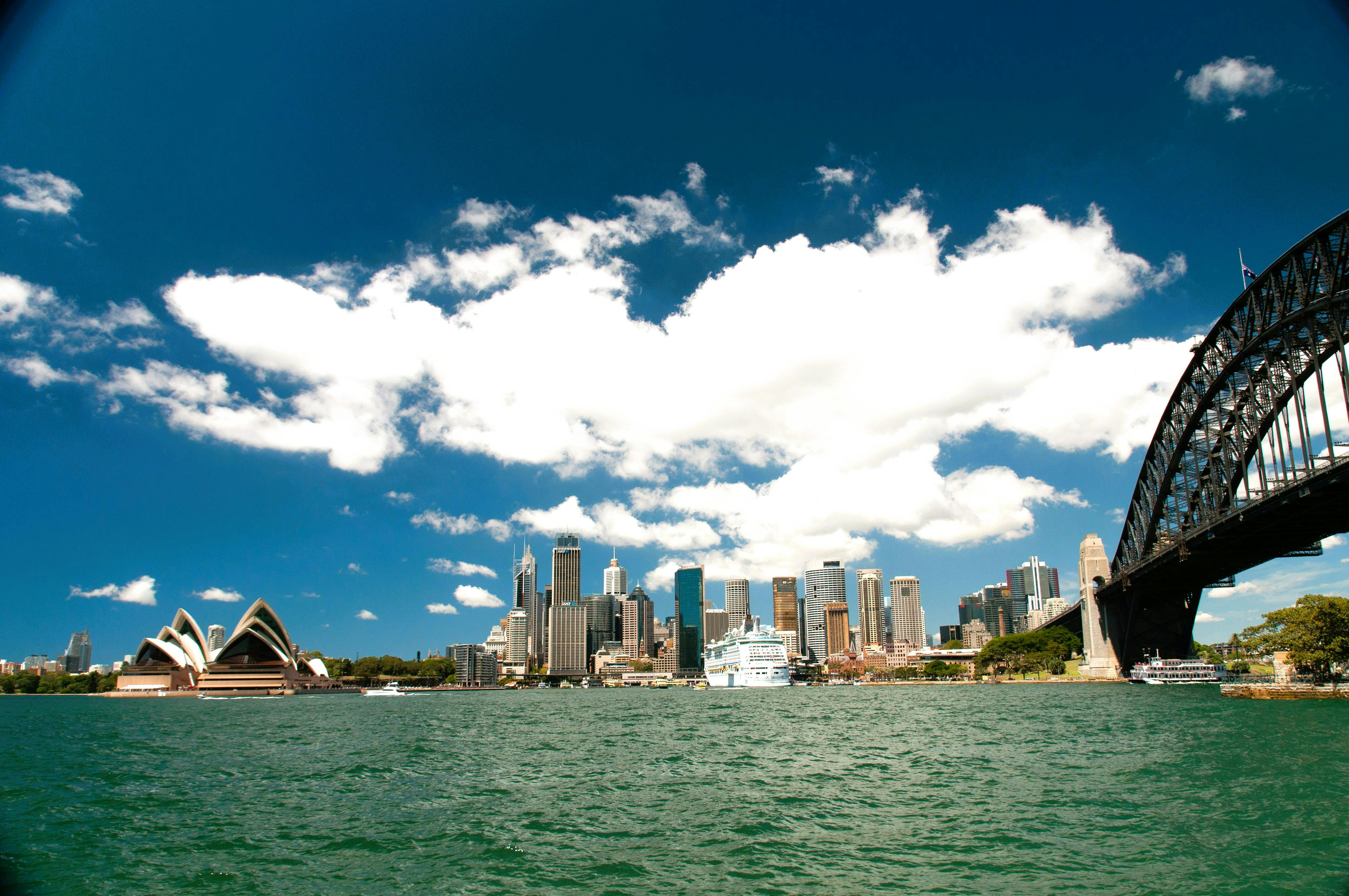 Sunny day looking at Sydney skyline from Milsons Point