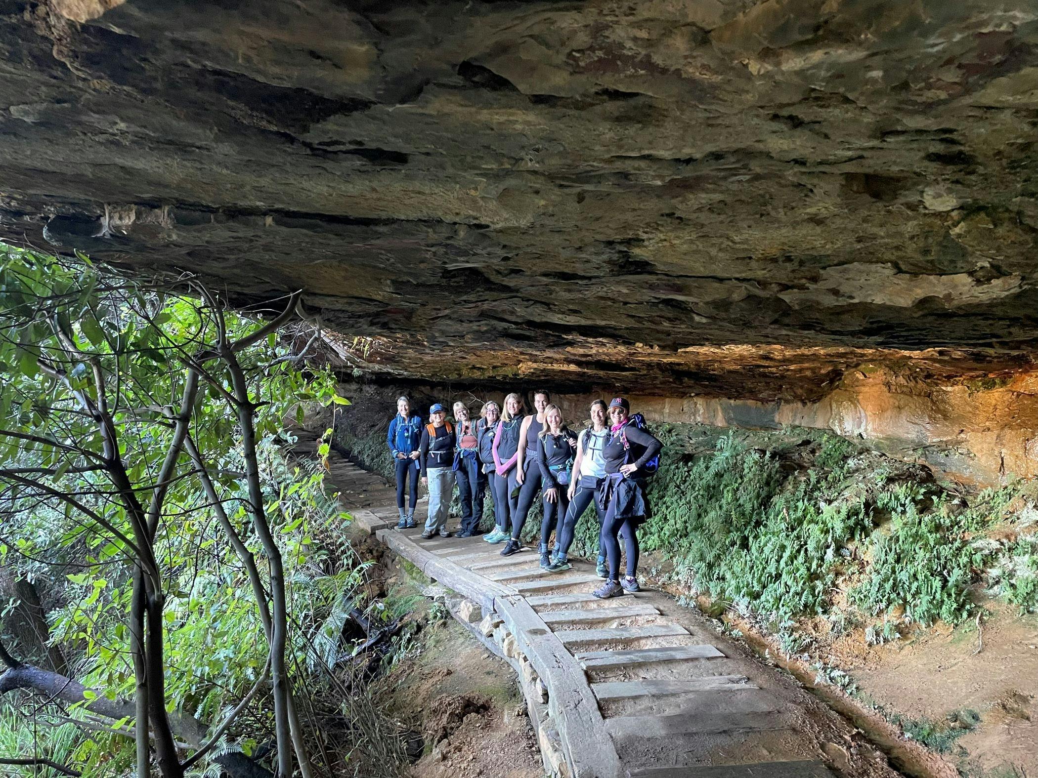Exploring the trails beneath the caves in the Blue Mountains NP