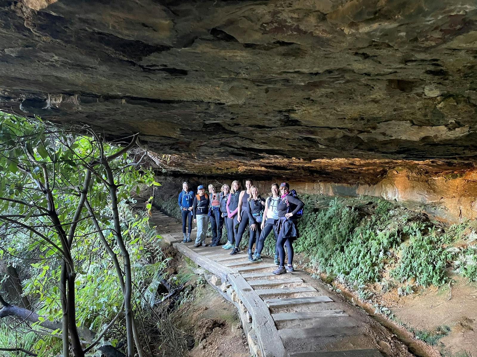 Exploring the trails beneath the caves in the Blue Mountains NP