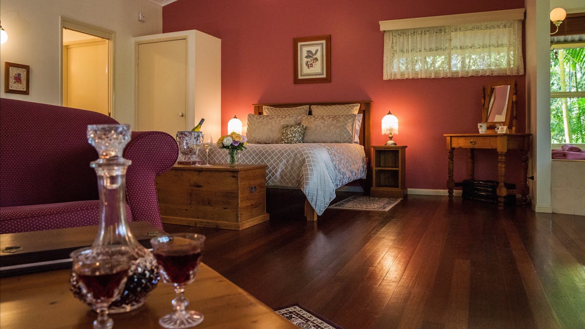 Cottage and spa Falls Montville