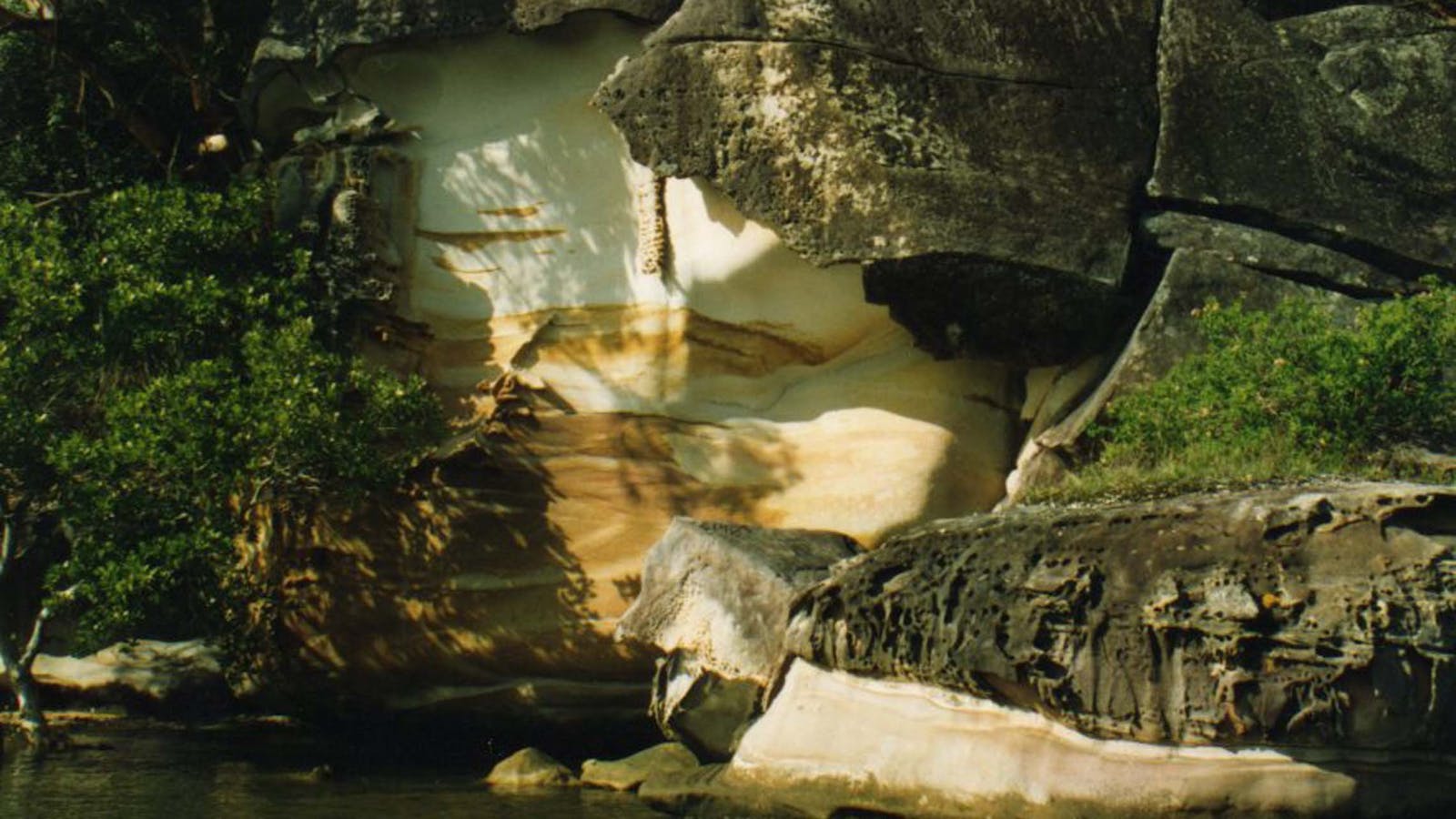Hawkesbury Expeditions and Charters