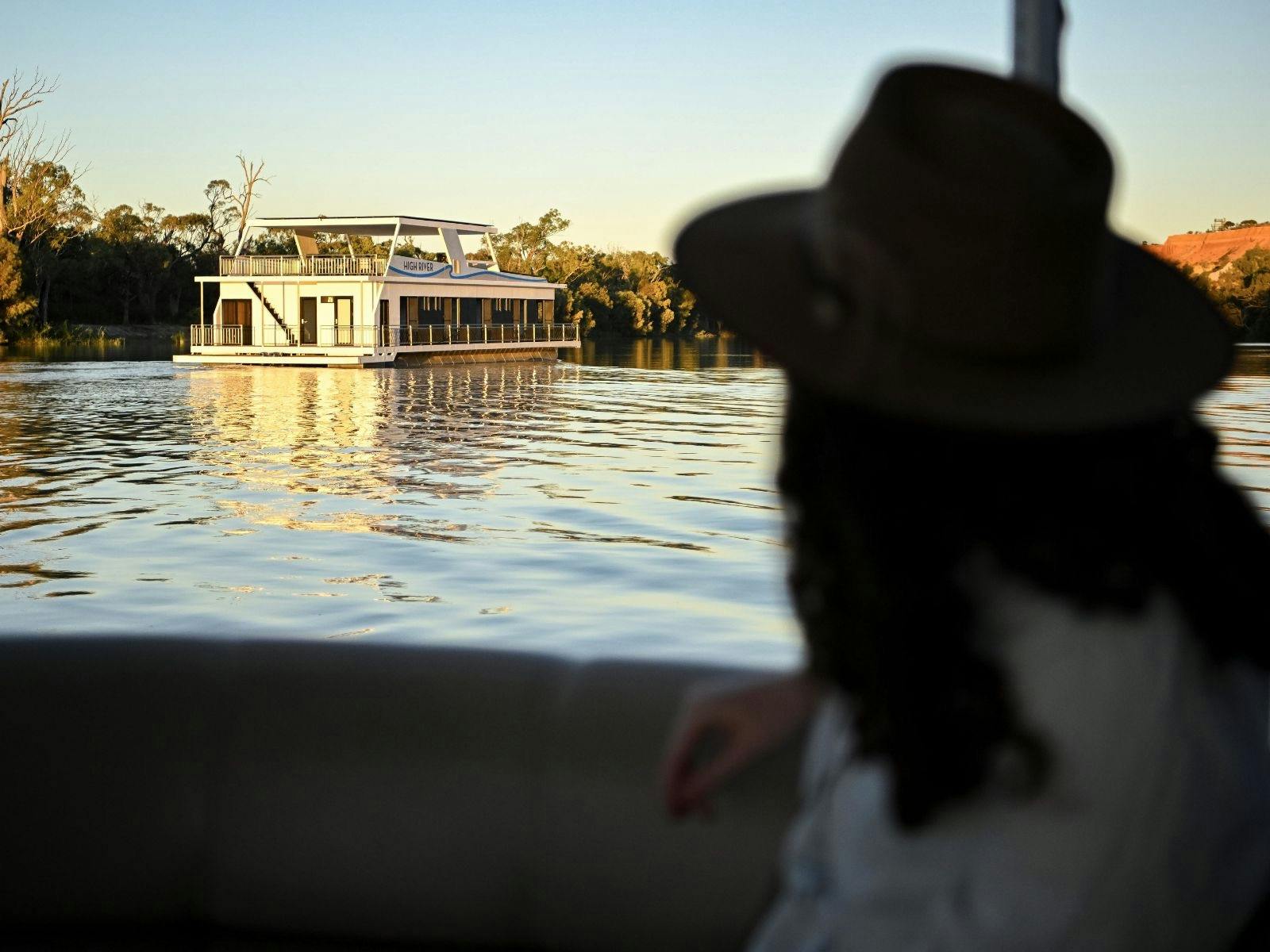 Murray River Wilderness Cruise