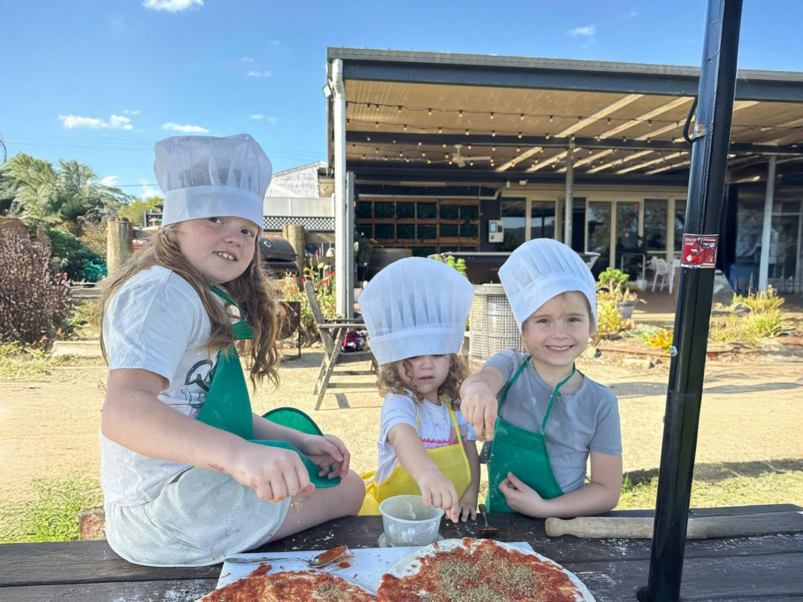 Kids Pizza Making